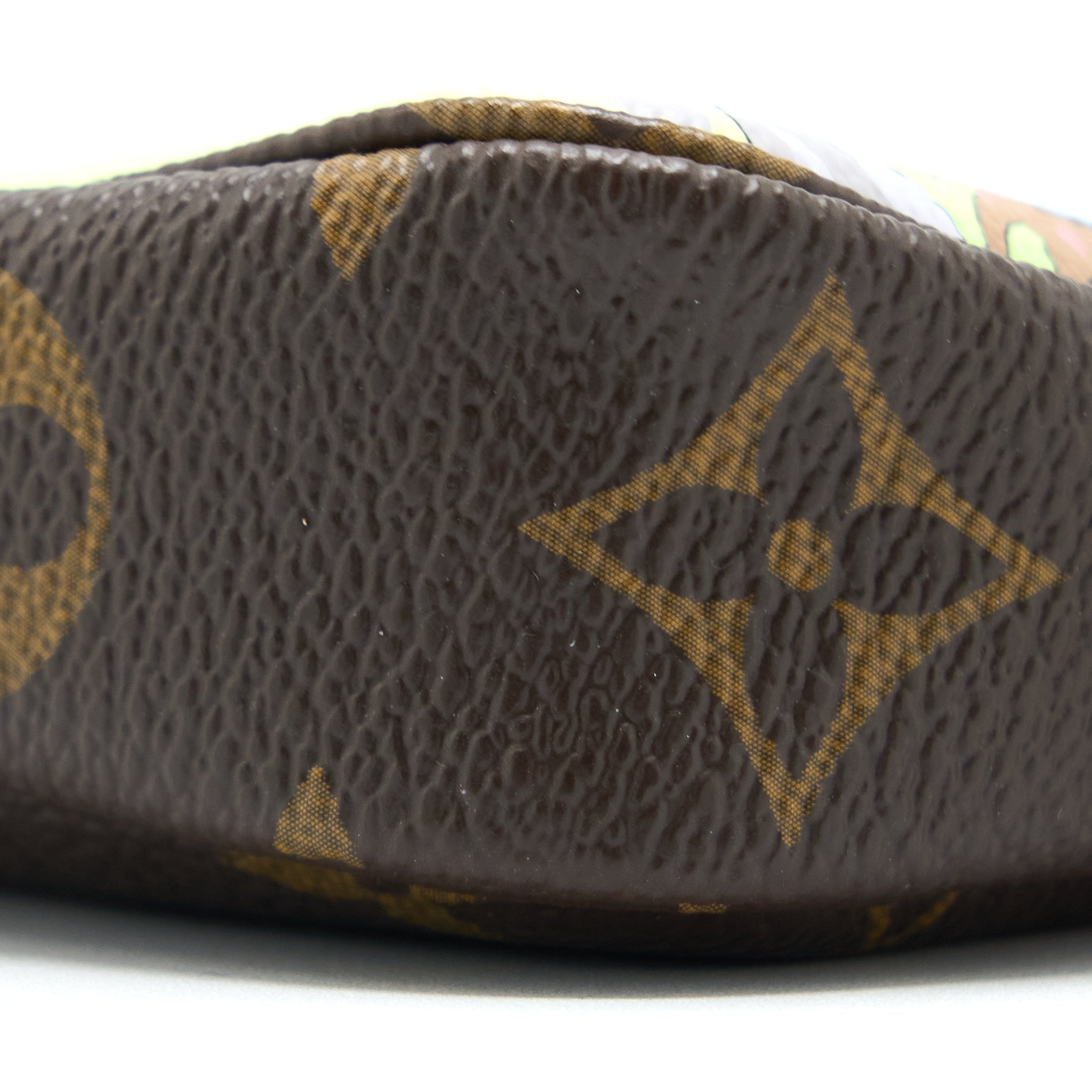 LOUIS VUITTON MINI POCHETTE ACCESSORIES LIMITED VIVIENNE HOLIDAYS JAPAN MONOGRAM CANVAS GHW