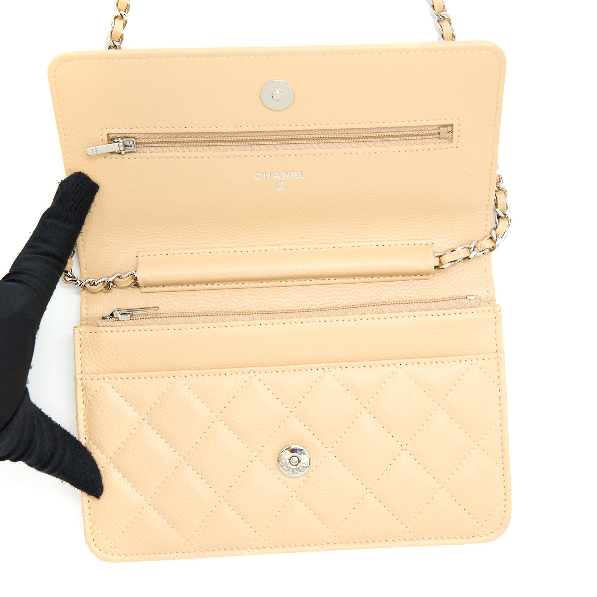 CHANEL CLASSIC WALLET ON CHAIN CAVIAR BEIGE SHW (MICROCHIP)