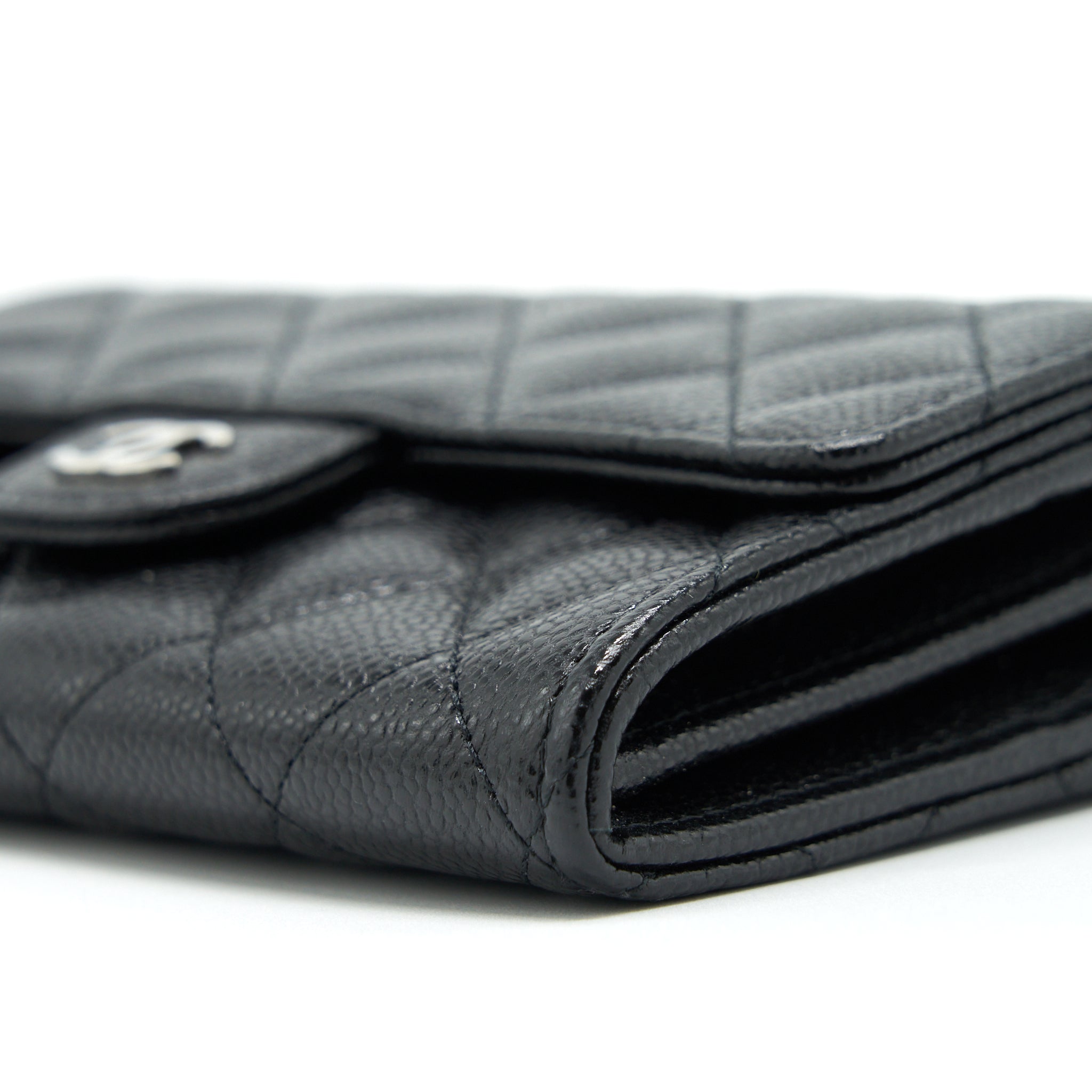 CHANEL FLAP WALLET CAVIAR BLACK SHW
