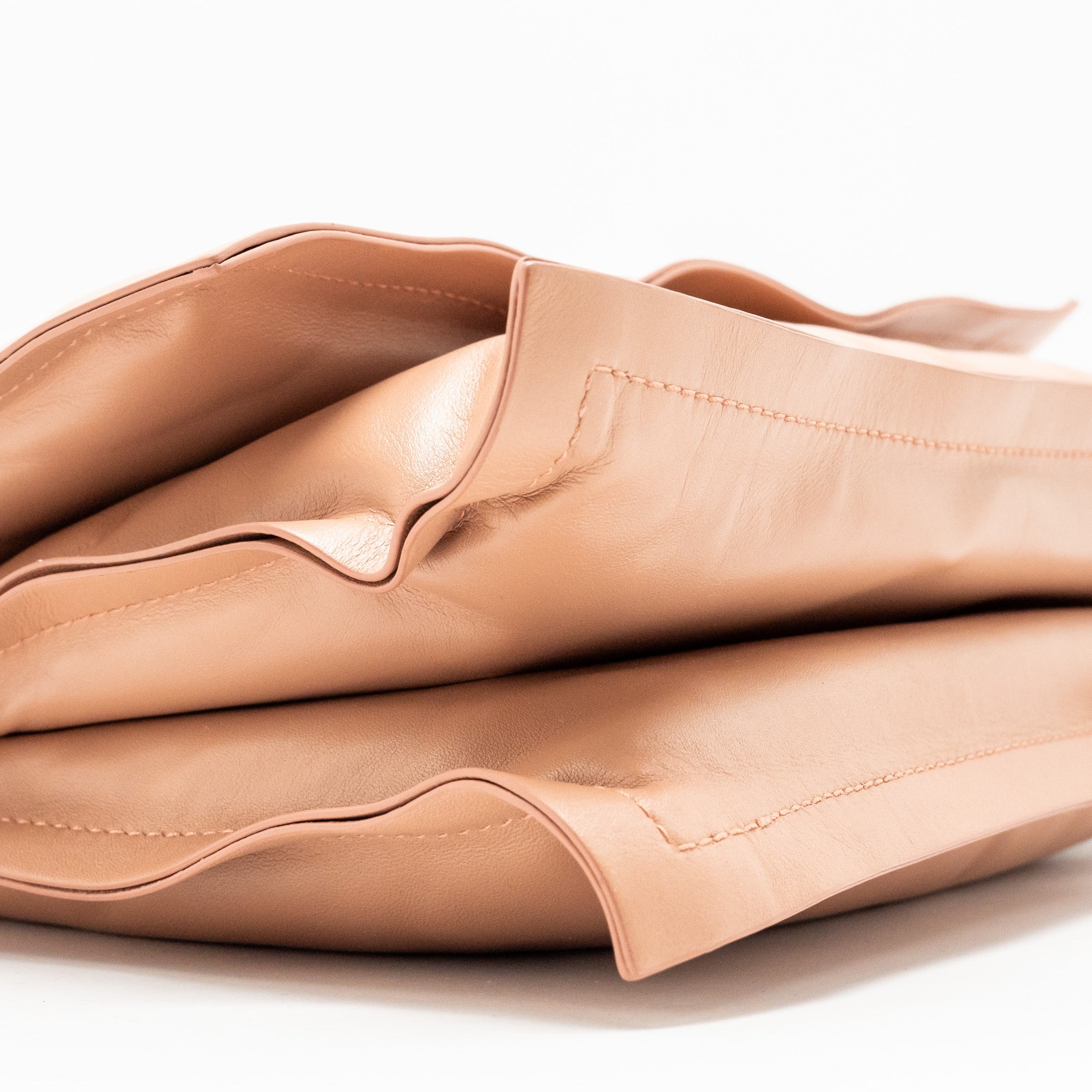 SALVATORE FERRAGAMO VIVA BOW SHOULDER BAG LEATHER DUST PINK SHW