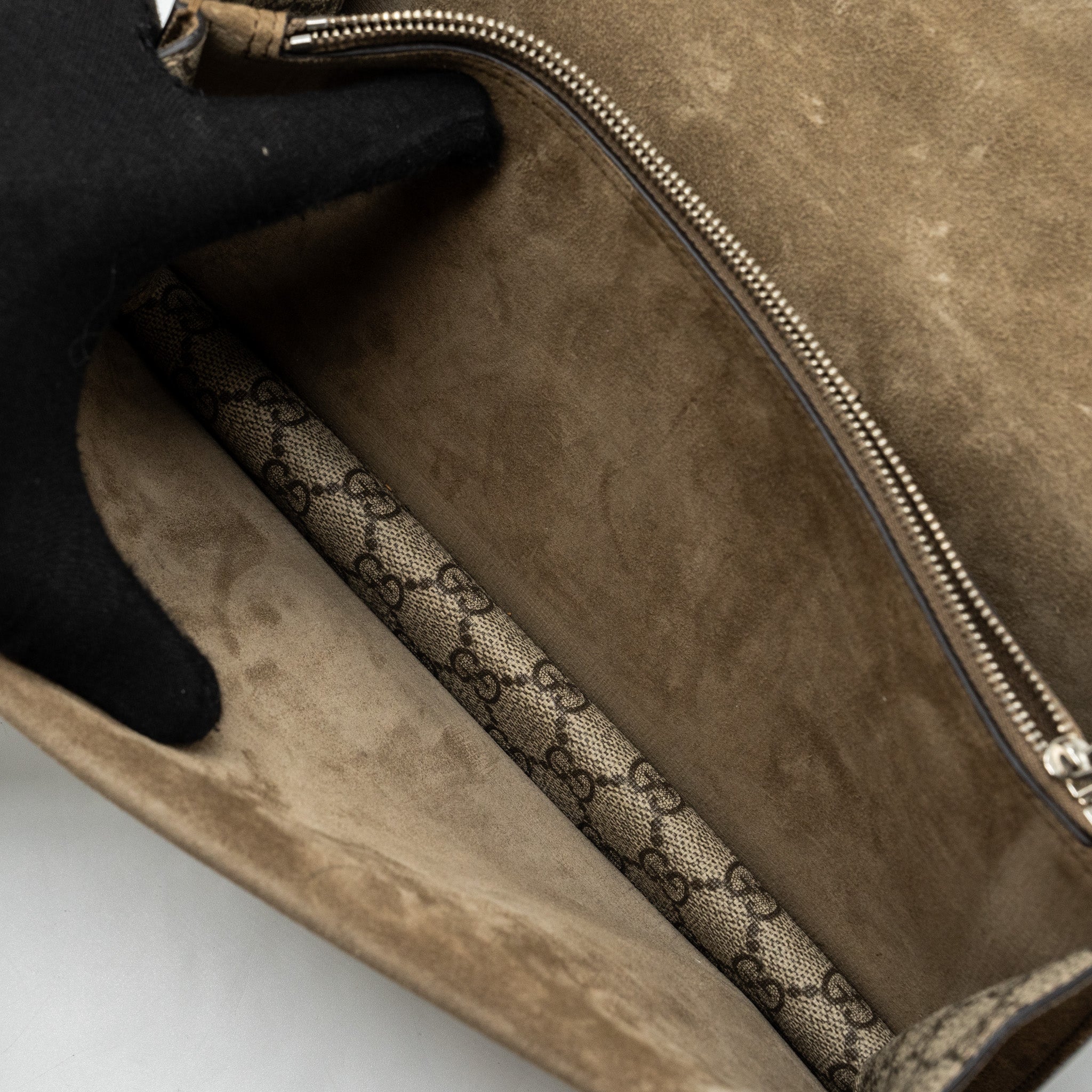 GUCCI SMALL DIONYSUS BAG GG SUPREME CANVAS / SUEDE SHW