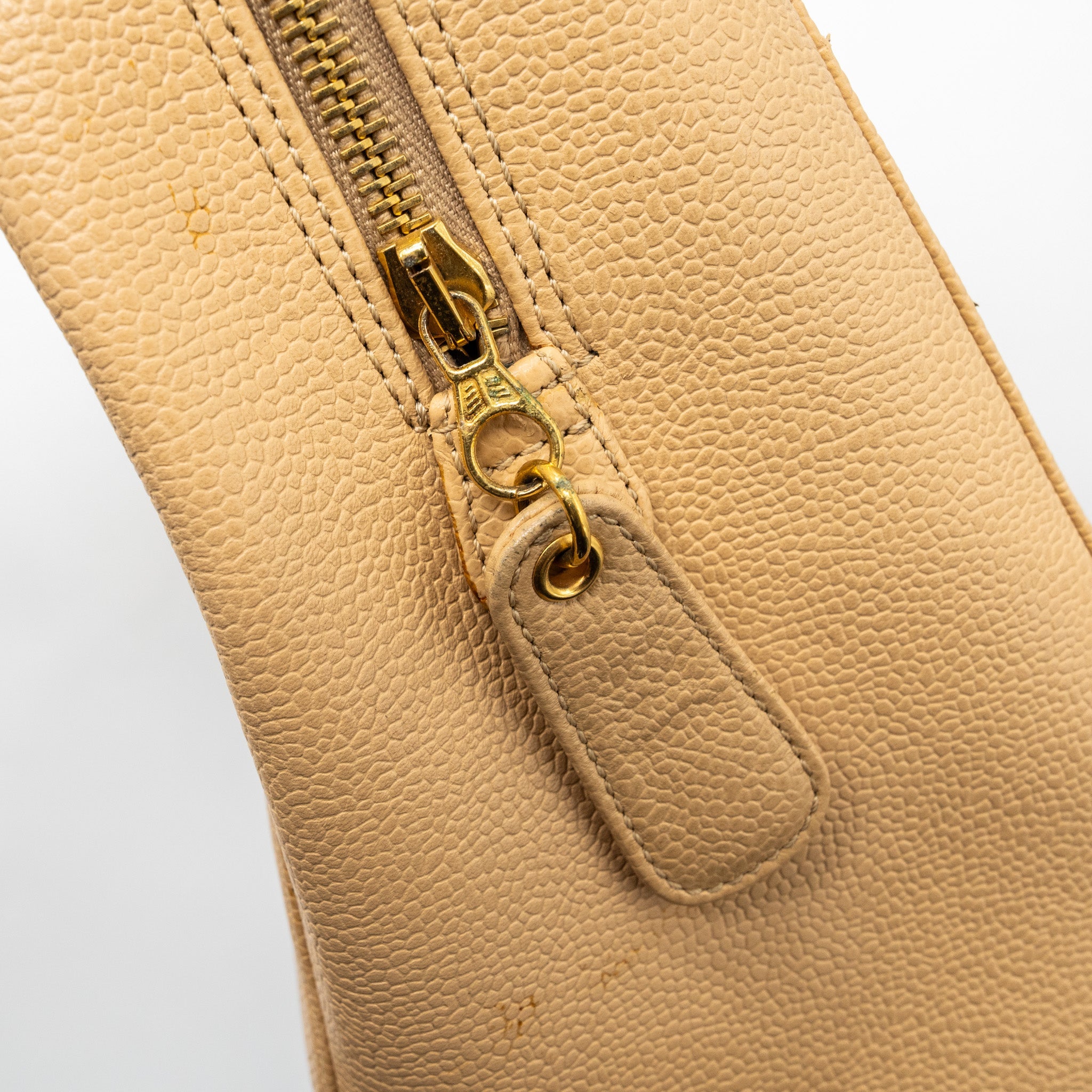CHANEL VINTAGE TOTE BAG CAVIAR BEIGE GHW