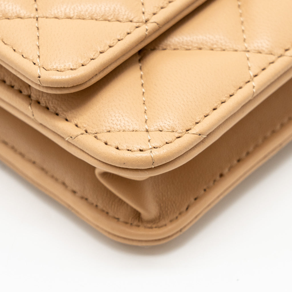 CHANEL PEARL CRUSH WALLET ON CHAIN LAMBSKIN BEIGE GHW (MICROCHIP)