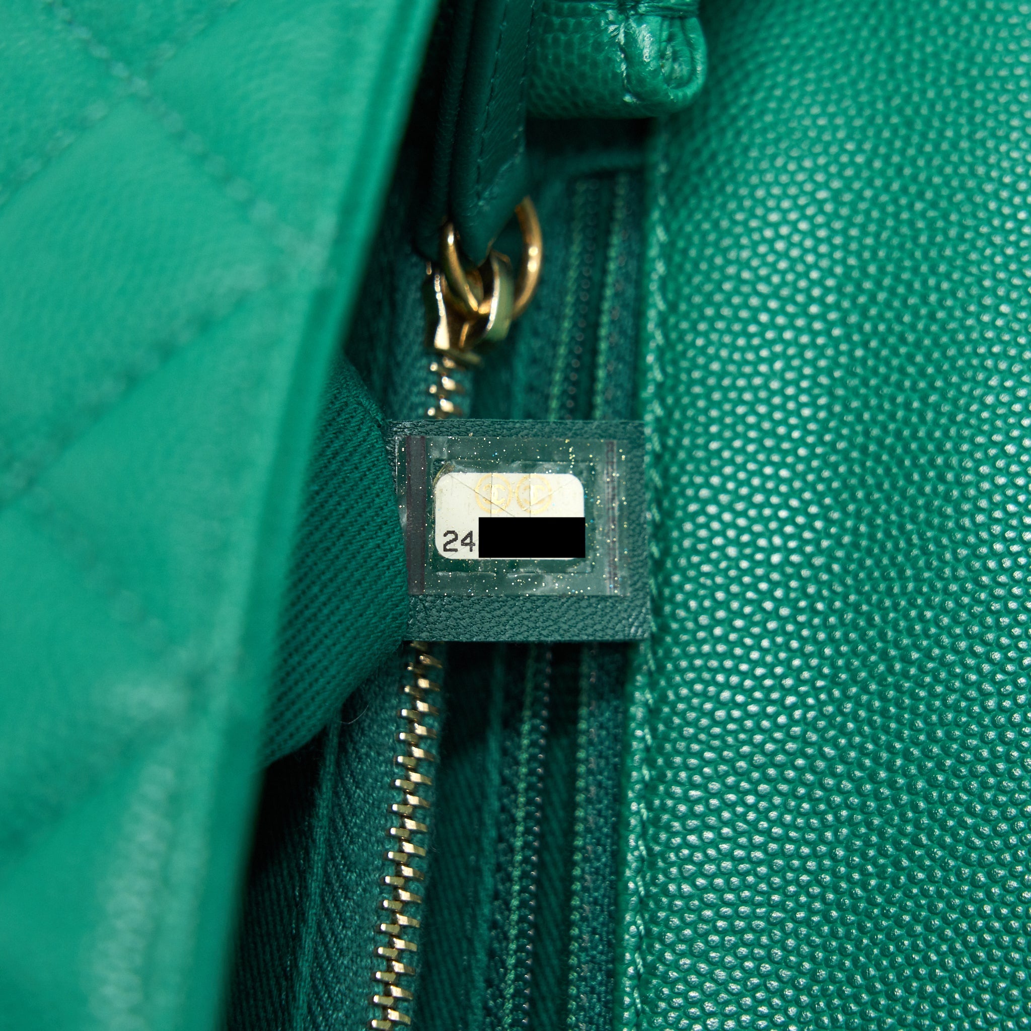 CHANEL COCOHANDLE FLAP BAG MEDIUM GREEN WITH GHW