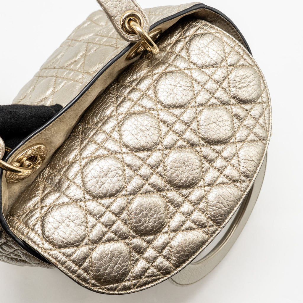 DIOR MEDIUM LADY DIOR CANNAGE CALFSKIN METALLIC GOLD LGHW