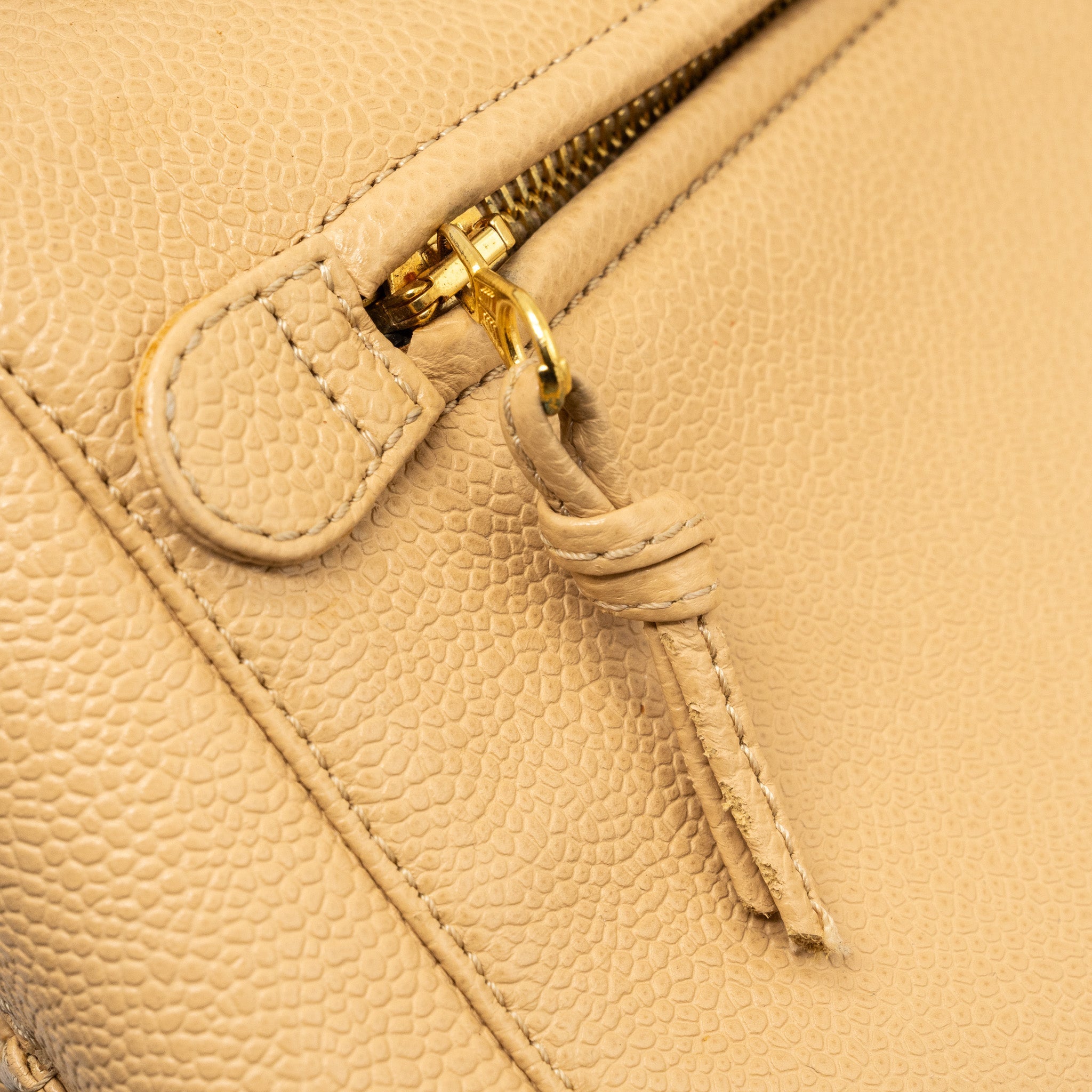 CHANEL VINTAGE TOTE BAG CAVIAR BEIGE GHW