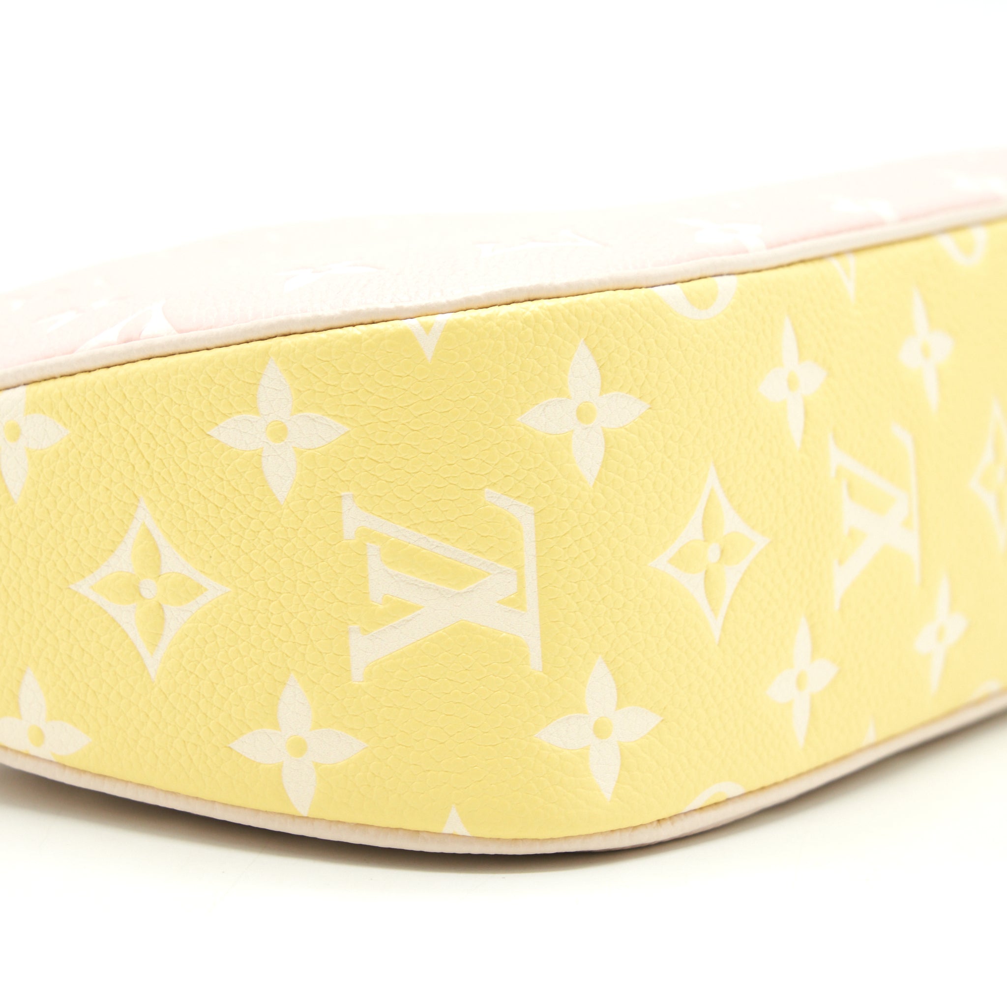 LOUIS VUITTON BAGATELLE BAG ROSE BEIGE GHW
