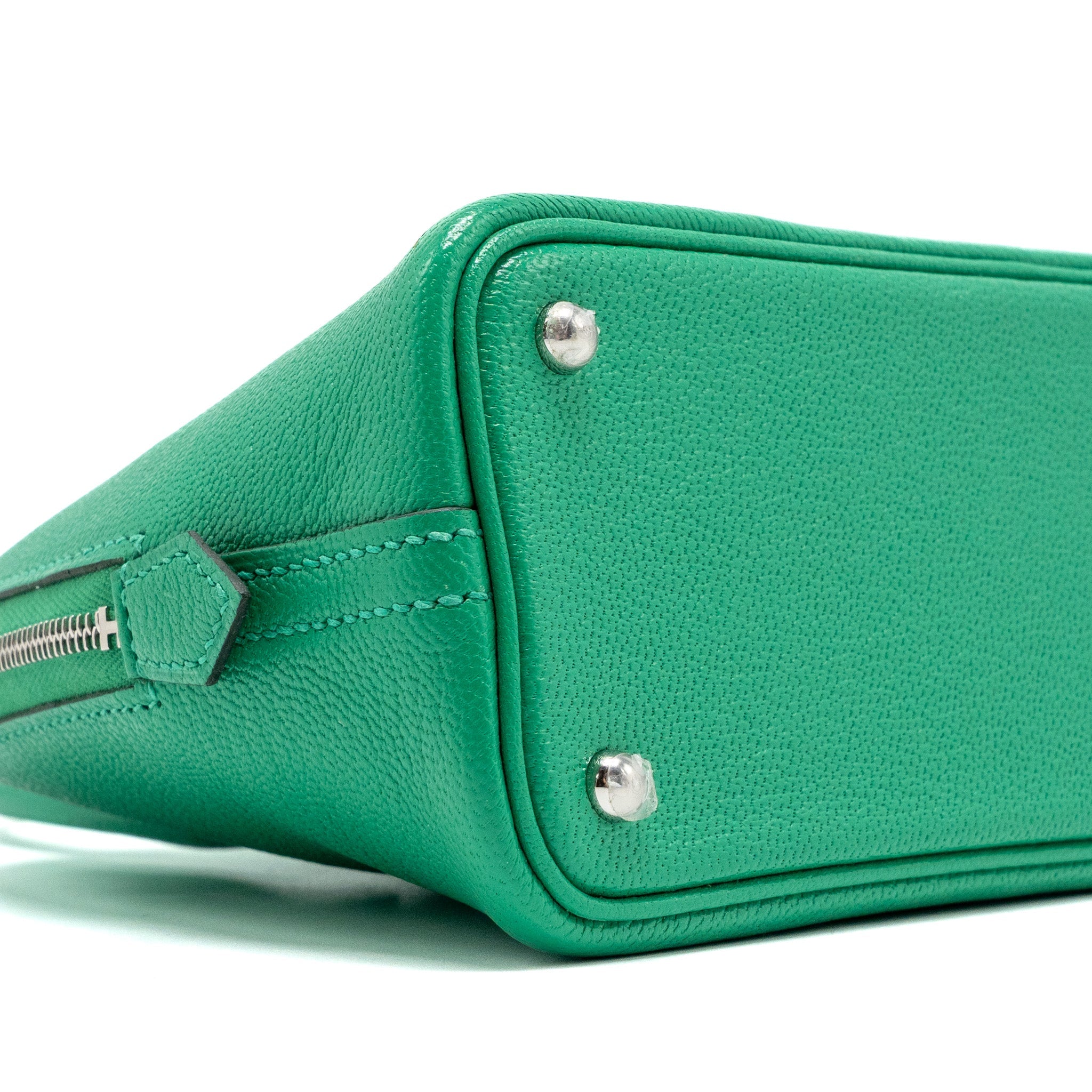 HERMES MINI BOLIDE CHÈVRE MYSORE 6W MENTHE SHW
