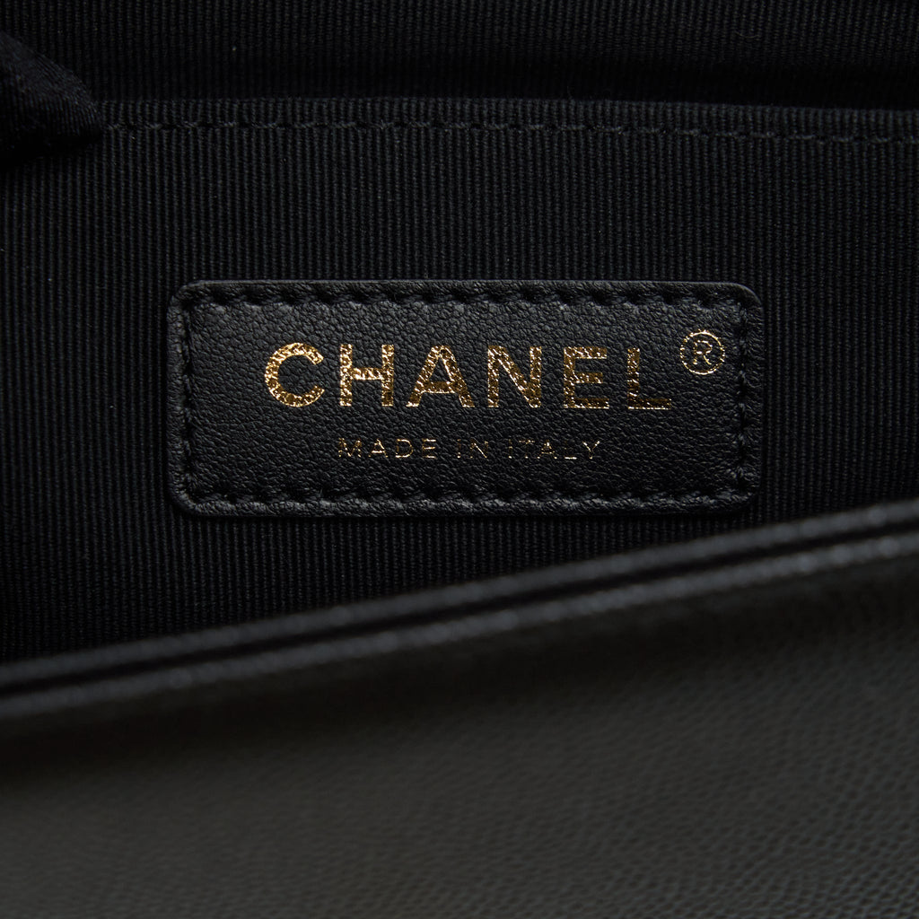 CHANEL SMALL BOY BAG CAVIAR BLACK GHW (MICROCHIP)