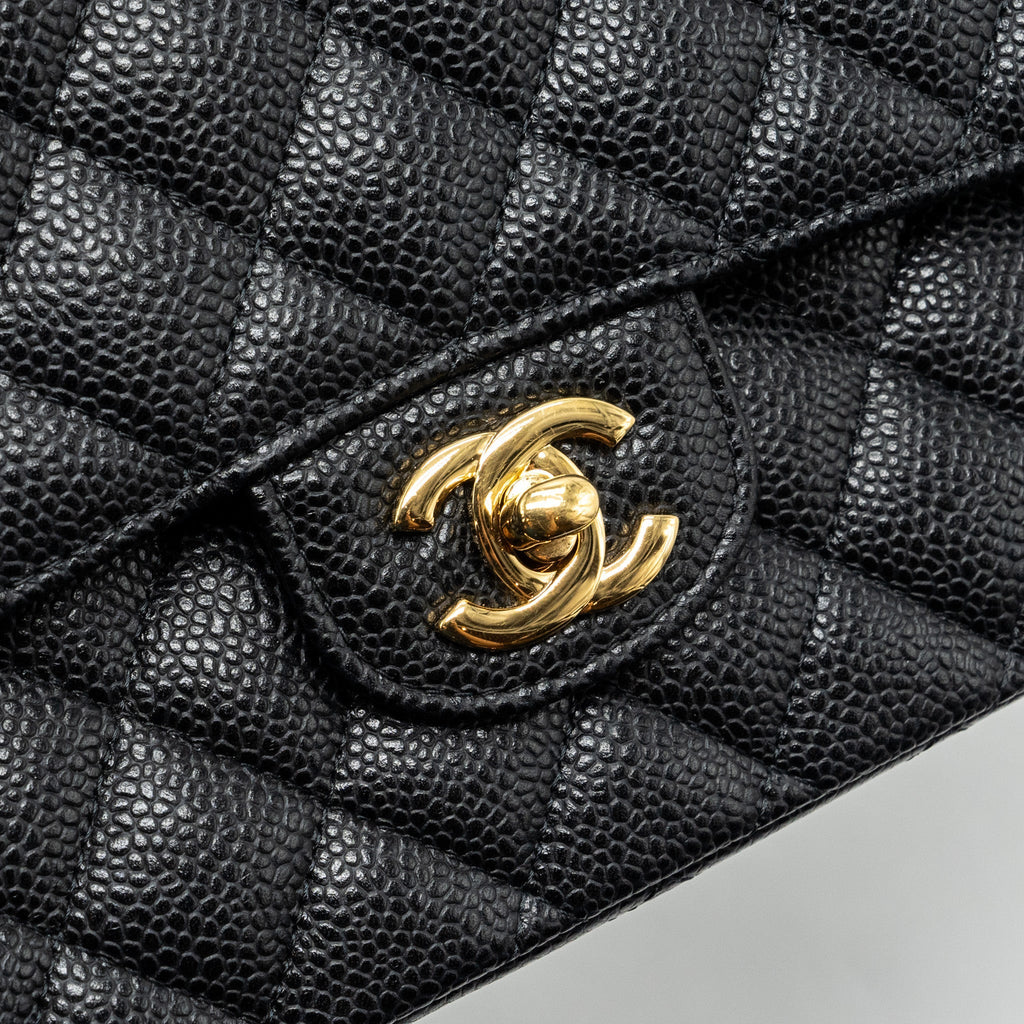 CHANEL MEDIUM CLASSIC DOUBLE FLAP BAG CAVIAR BLACK GHW (MICROCHIP)