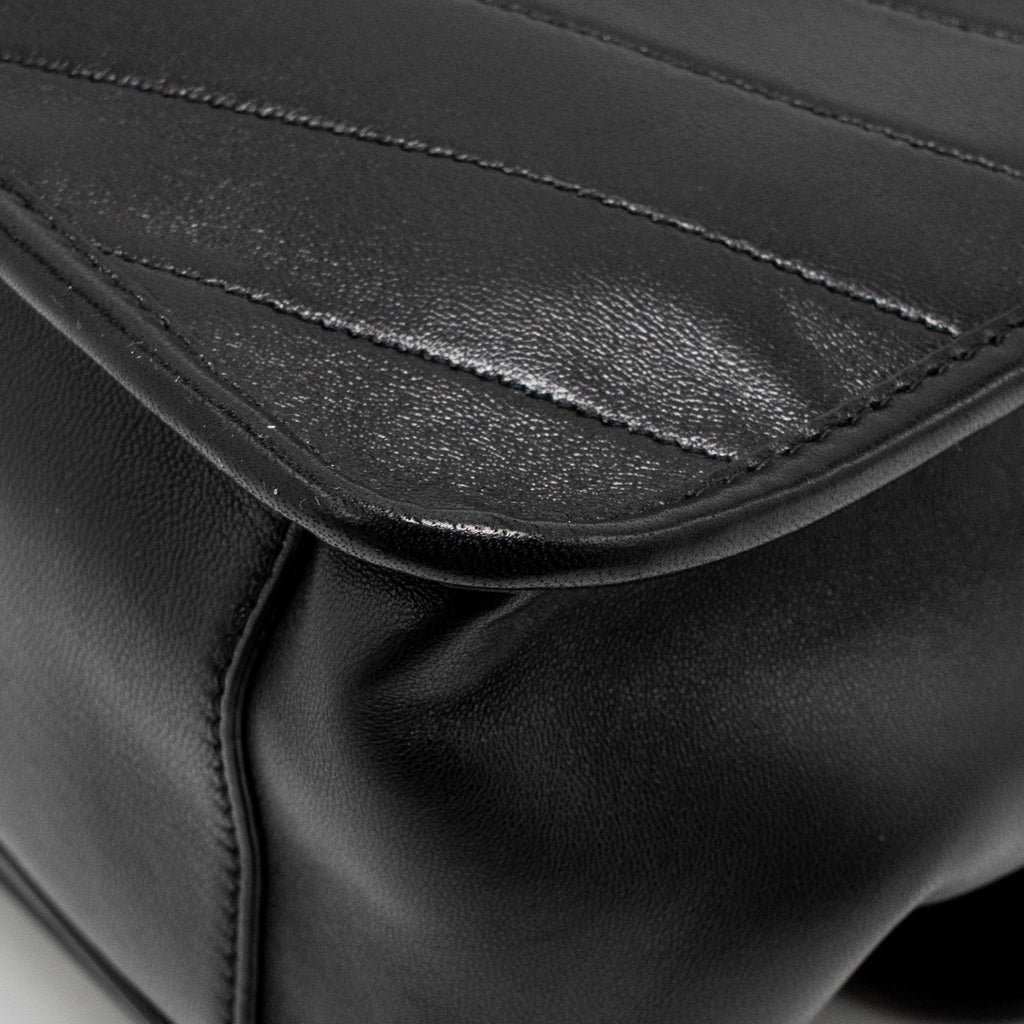 SAINT LAURENT LARGE NIKI BAG LAMBSKIN BLACK GHW