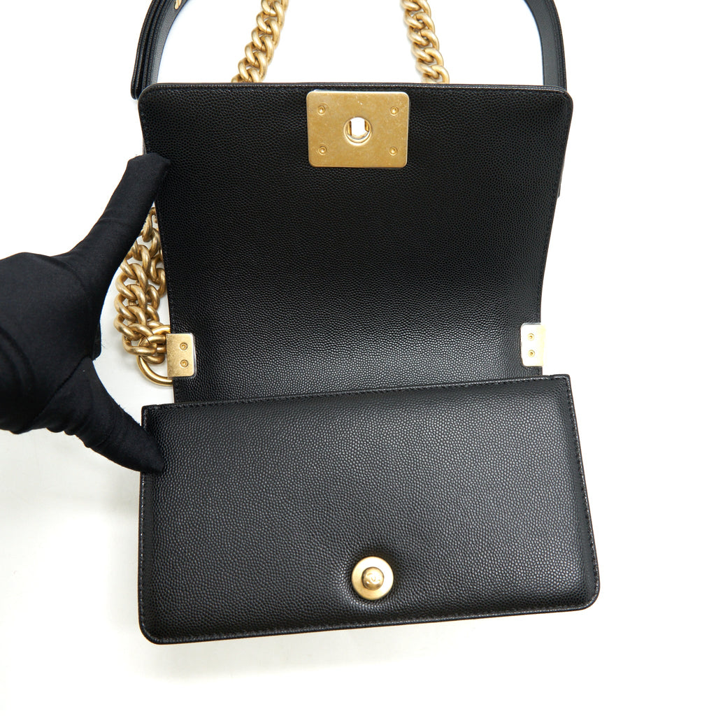 CHANEL SMALL BOY BAG CAVIAR BLACK GHW (MICROCHIP)