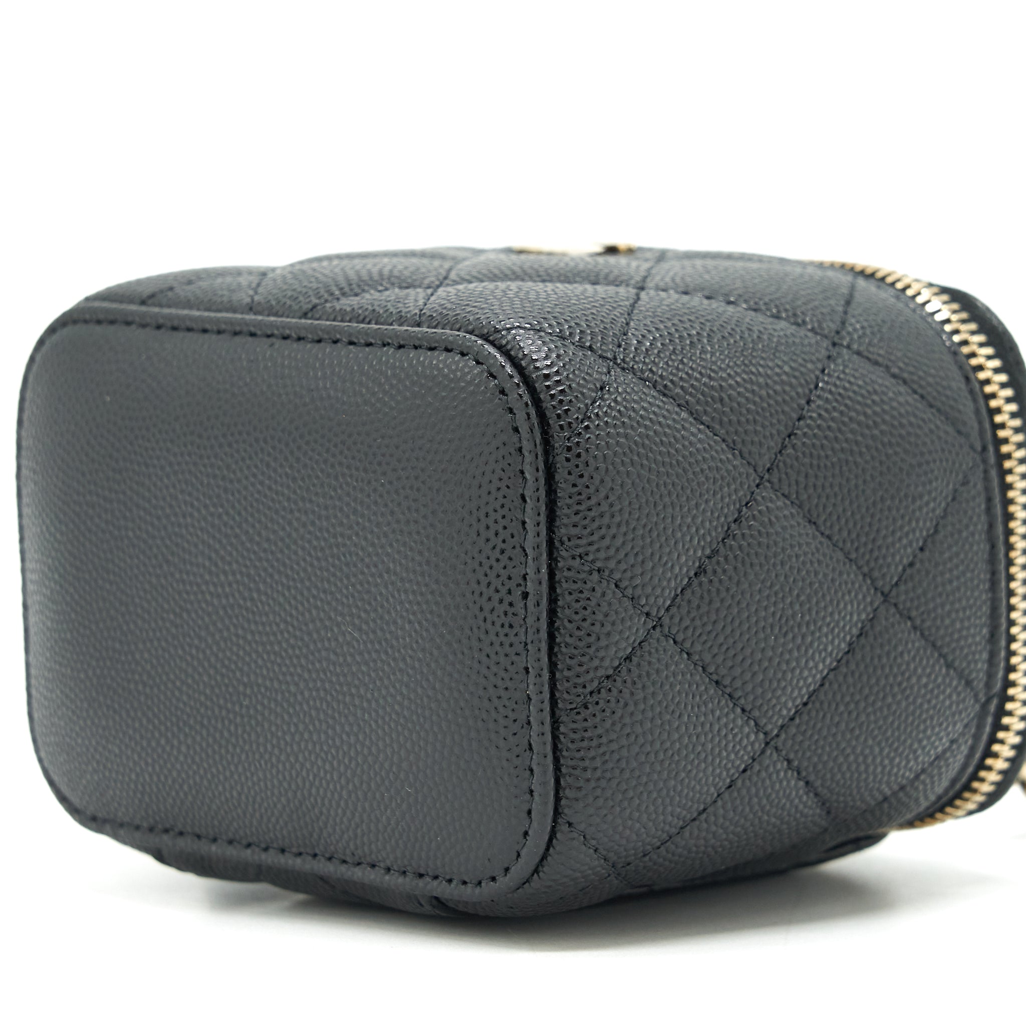 CHANEL 22C MINI VANITY WITH CHAIN CAVIAR BLACK LGHW