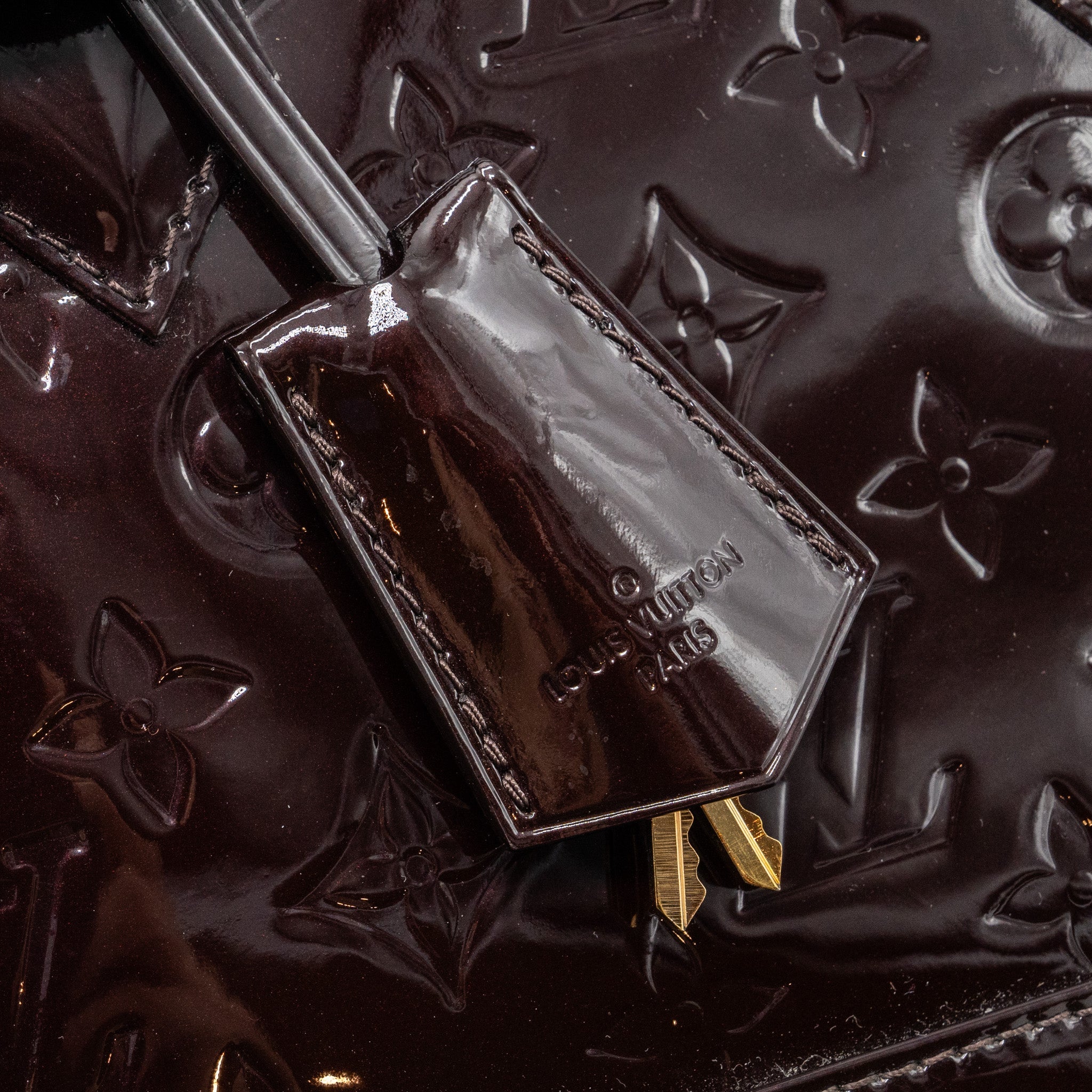 LOUIS VUITTON ALMA BB PATENT AMARANTE GHW