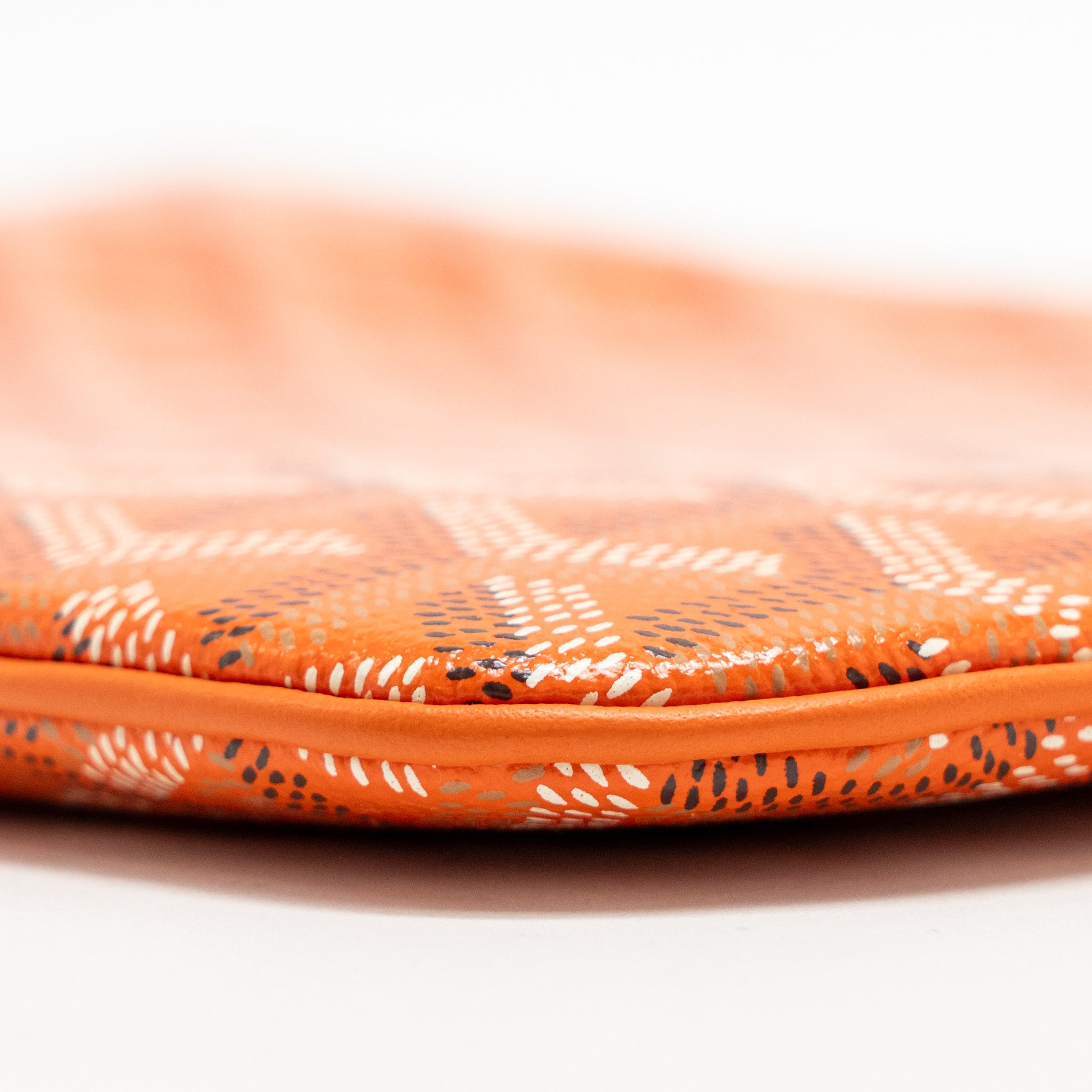 GOYARD SENAT MM POUCH GOYARDINE CANVAS ORANGE SHW