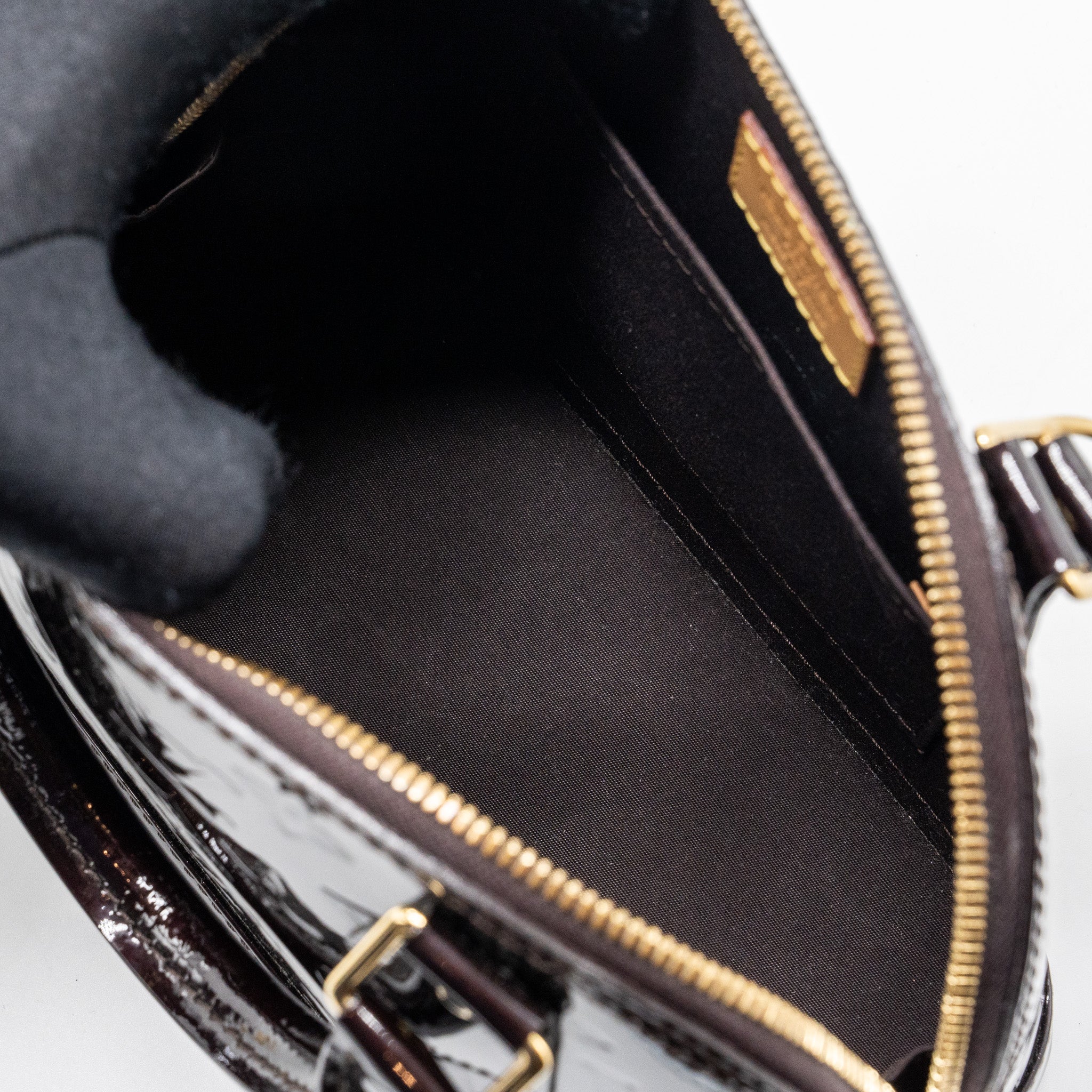 LOUIS VUITTON ALMA BB PATENT AMARANTE GHW