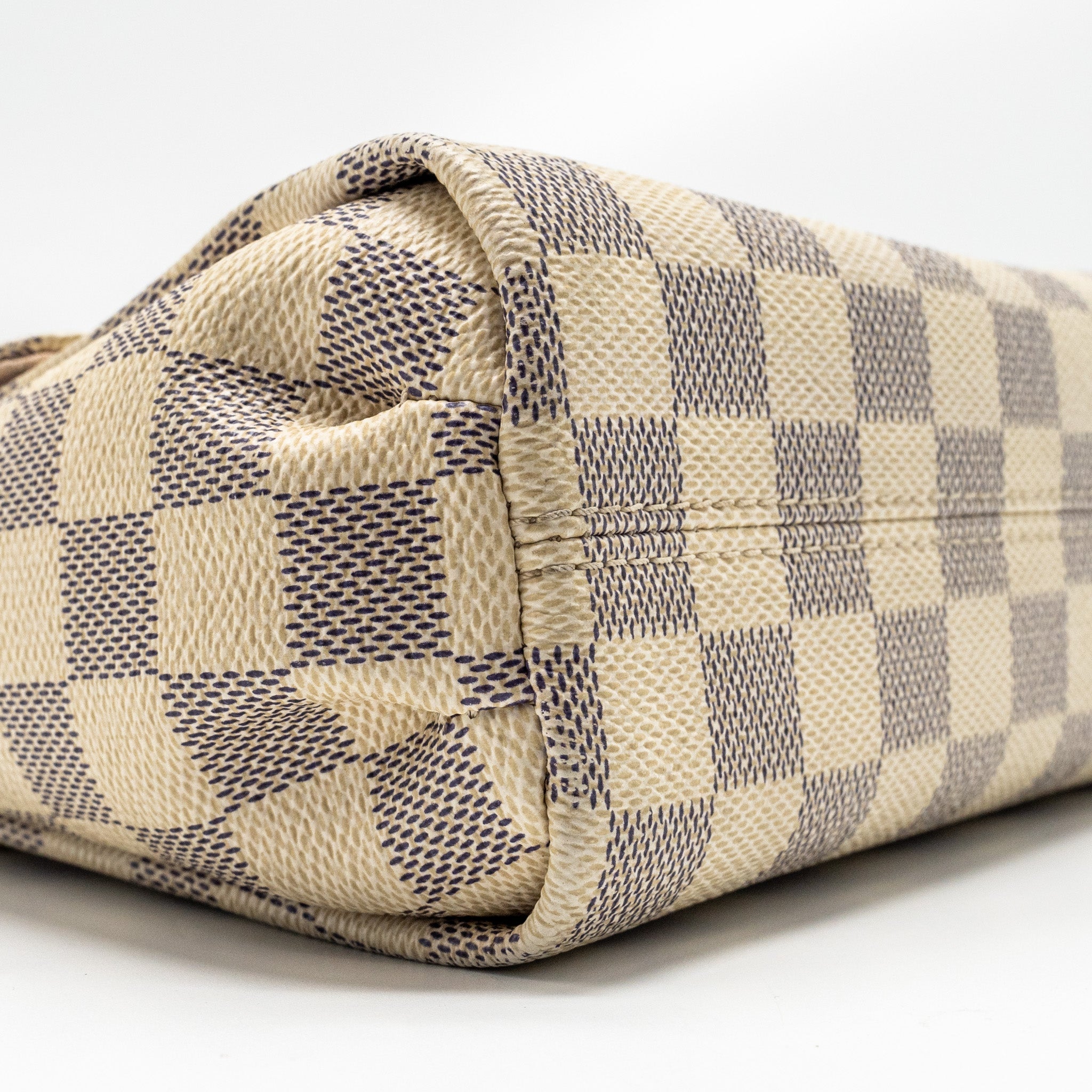 LOUIS VUITTON CROISETTE DAMIER AZUR CANVAS WHITE GHW