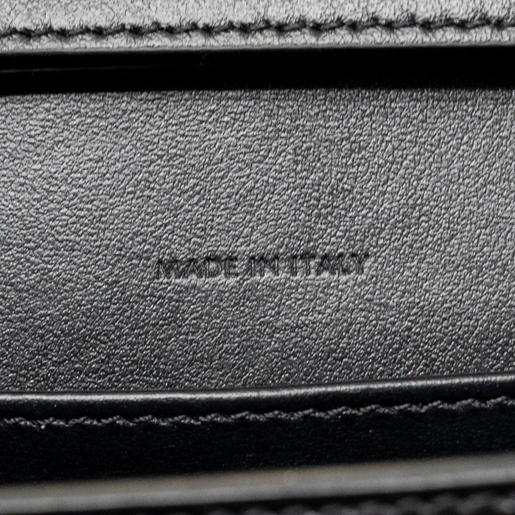 CELINE WALLET ON CHAIN MARGO SHINY CALFSKIN BLACK GHW