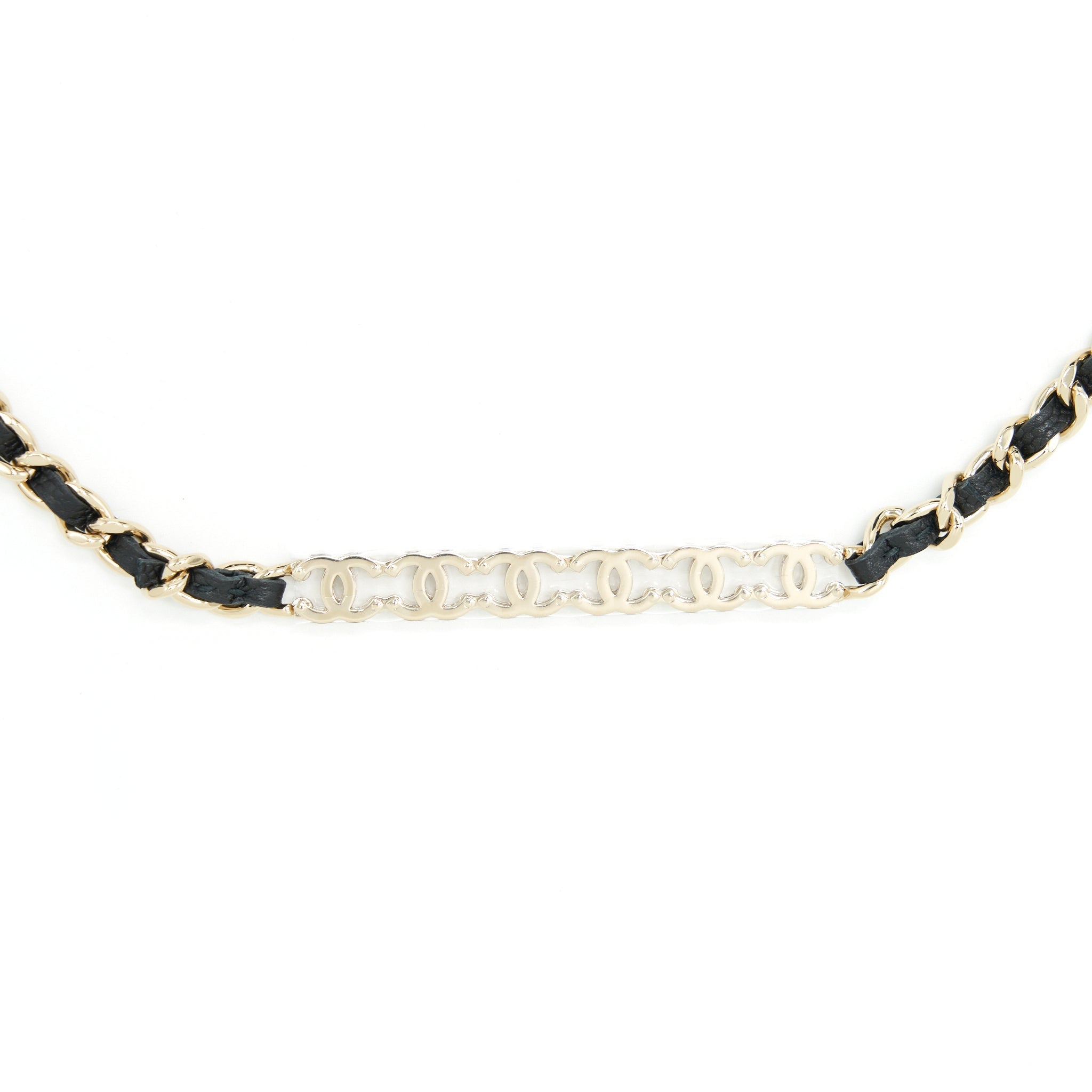CHANEL 22P LONG VANITY WITH LOGO CHAIN CAVIAR BLACK LGHW
