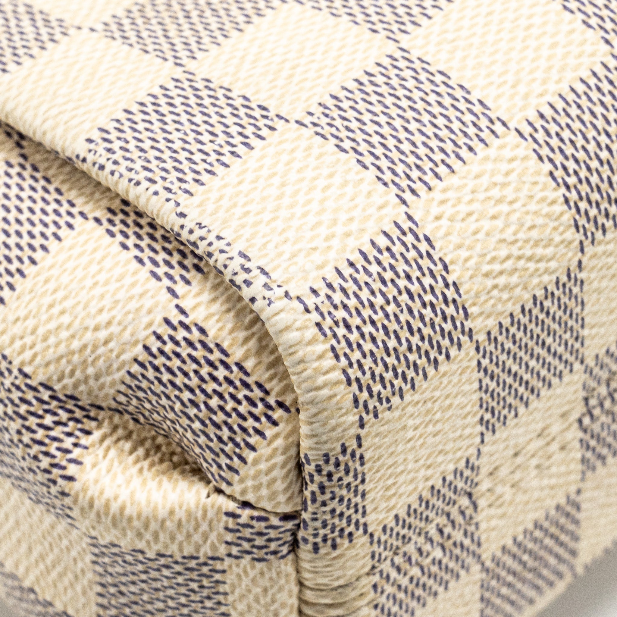 LOUIS VUITTON CROISETTE DAMIER AZUR CANVAS WHITE GHW