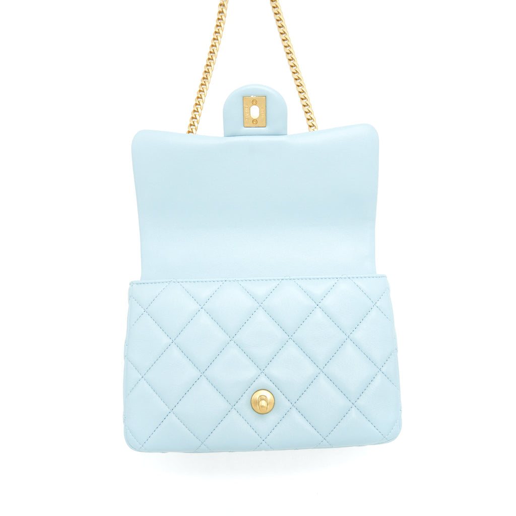 CHANEL 22P ENEMAL SMALL FLAP BAG LAMBSKIN LIGHT BLUE GOLD/BLUE HARDWARE