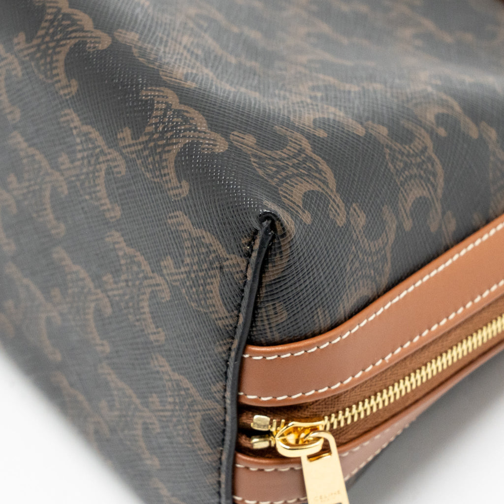 CELINE LARGE COSMETIC POUCH TRIOMPHE CANVAS/CALFSKIN TAN GHW