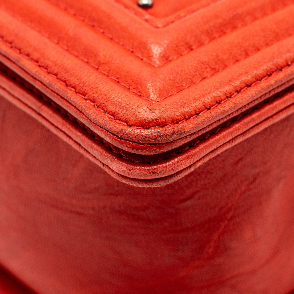 CHANEL MEDIUM BOY BAG LAMBSKIN RED RUTHENIUM SHW