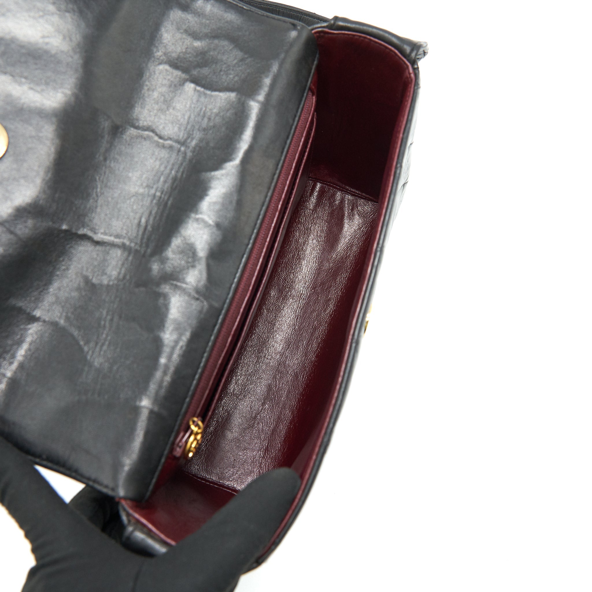 CHANEL VINTAGE CC LOGO FLAP BAG WITH STRAP SO BLACK