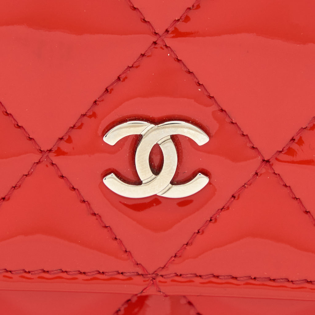 CHANEL CLASSIC WALLET ON CHAIN PATENT RED SHW
