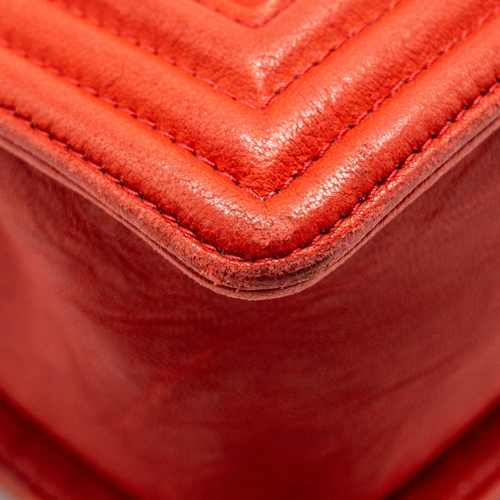 CHANEL MEDIUM BOY BAG LAMBSKIN RED RUTHENIUM SHW