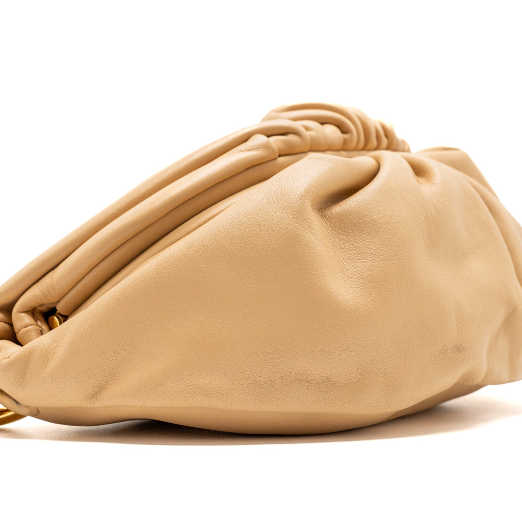 BOTTEGA VENETA THE MINI POUCH BELT BAG CALFSKIN BEIGE GHW