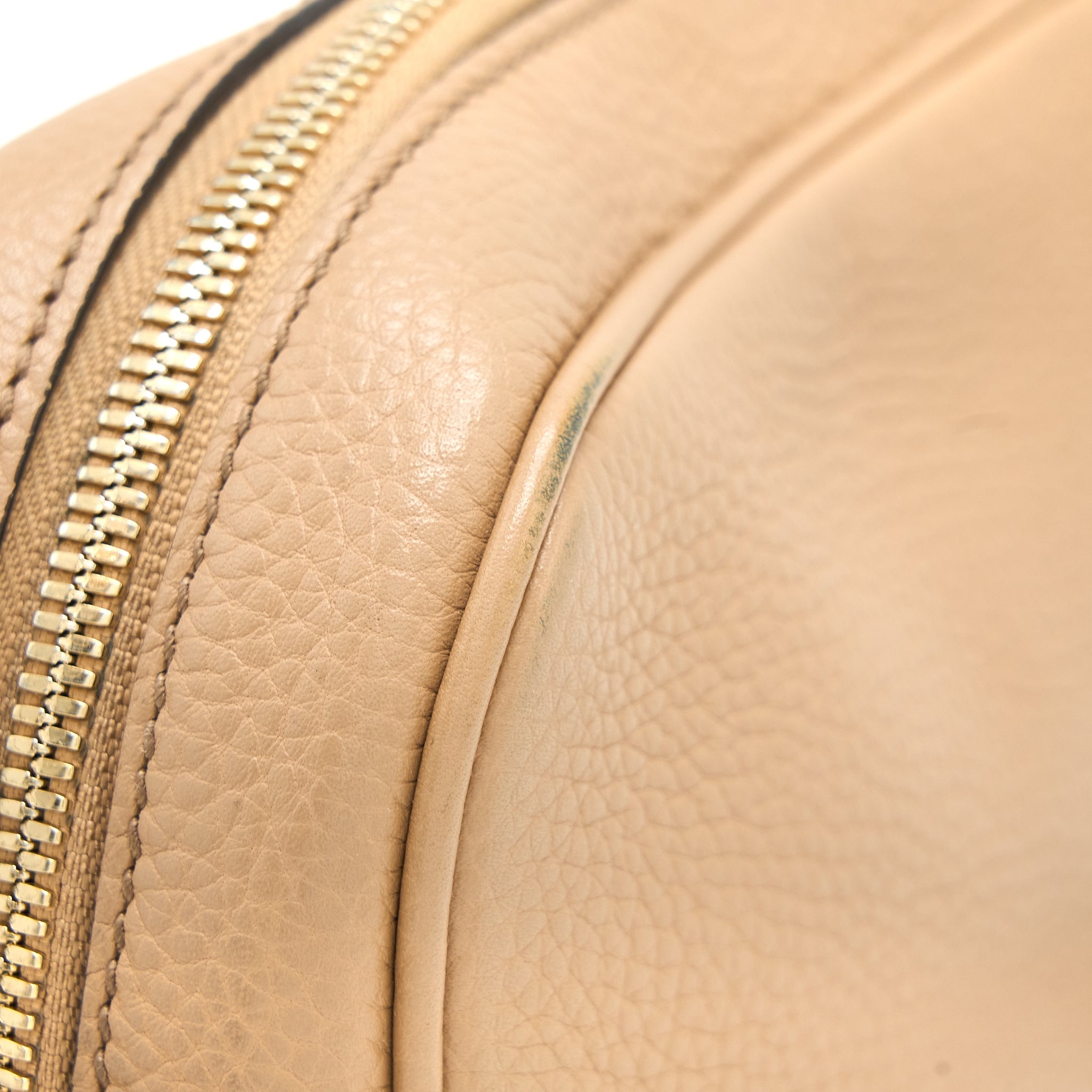 GUCCI SOHO DISCO BAG CALFKSIN DARK BEIGE GHW