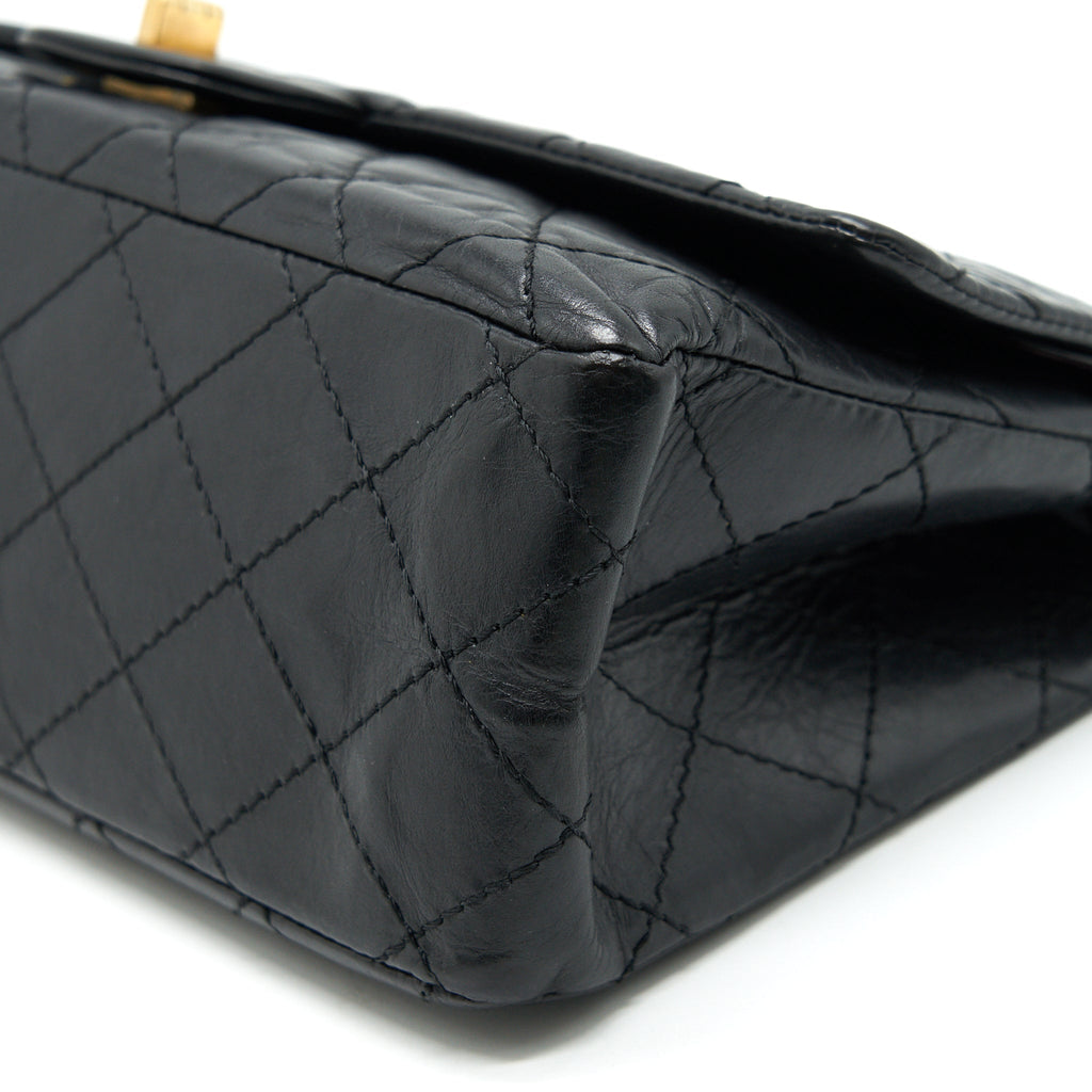 CHANEL 2.55 226 REISSUE FLAP BAG AGED CALFSKIN IN BLACK GHW