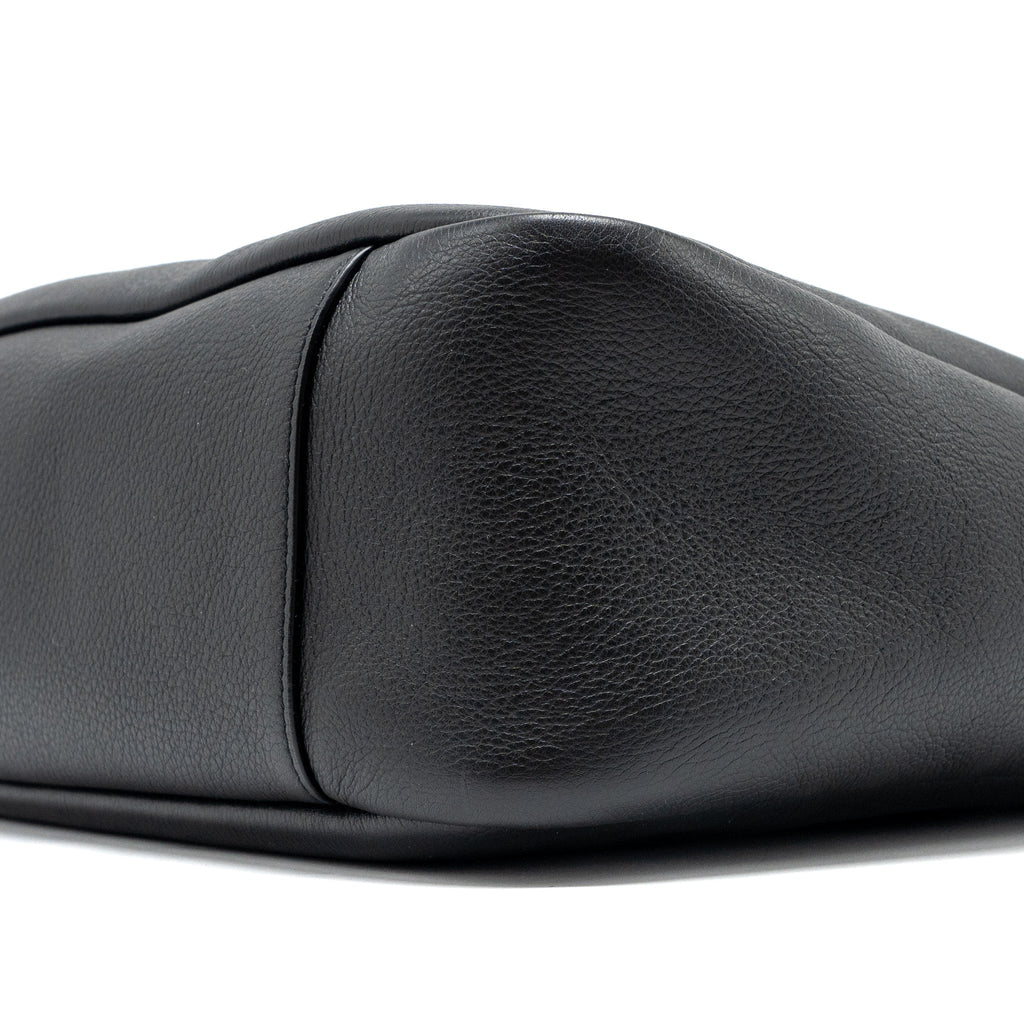 SAINT LAURENT/YSL LE 5 A 7 SUPPLE LARGE SMOOTH CALFSKIN BLACK GHW
