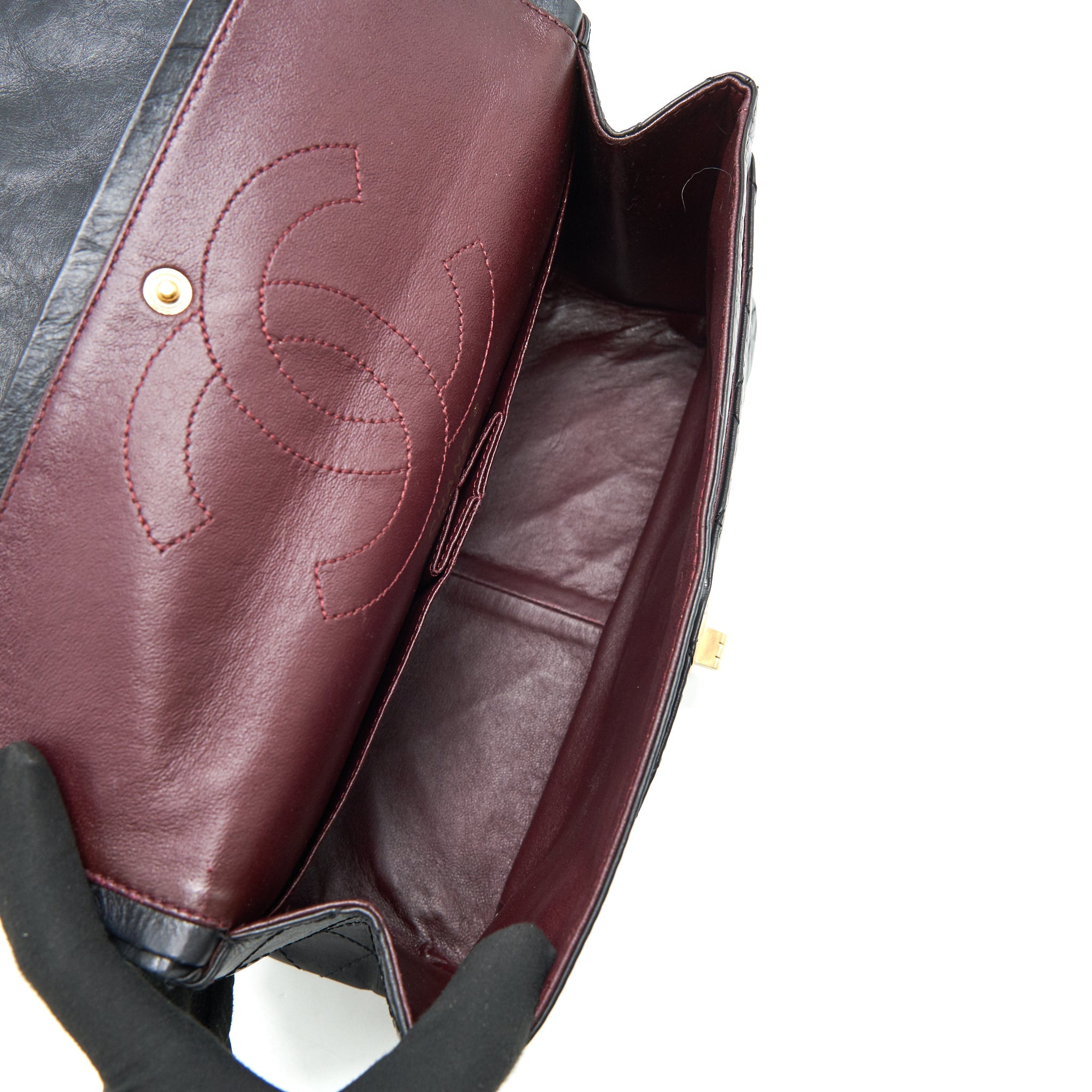 CHANEL 2.55 226 REISSUE FLAP BAG AGED CALFSKIN IN BLACK GHW