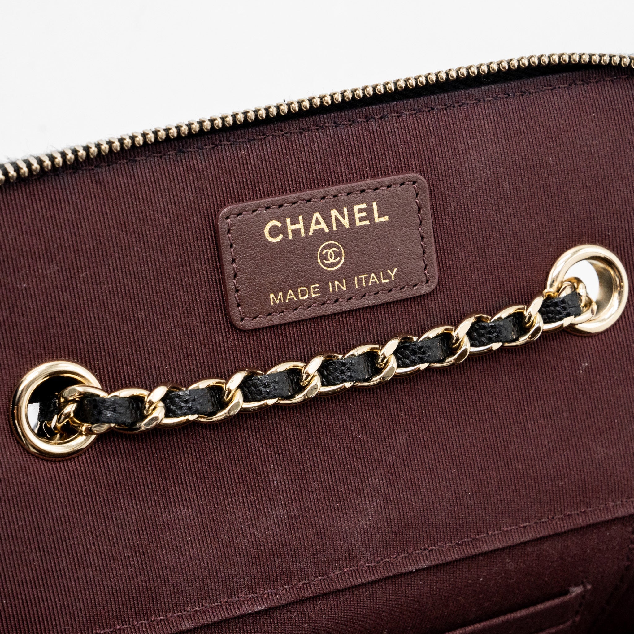 CHANEL LONG VANITY CASE CAVIAR BLACK LGHW