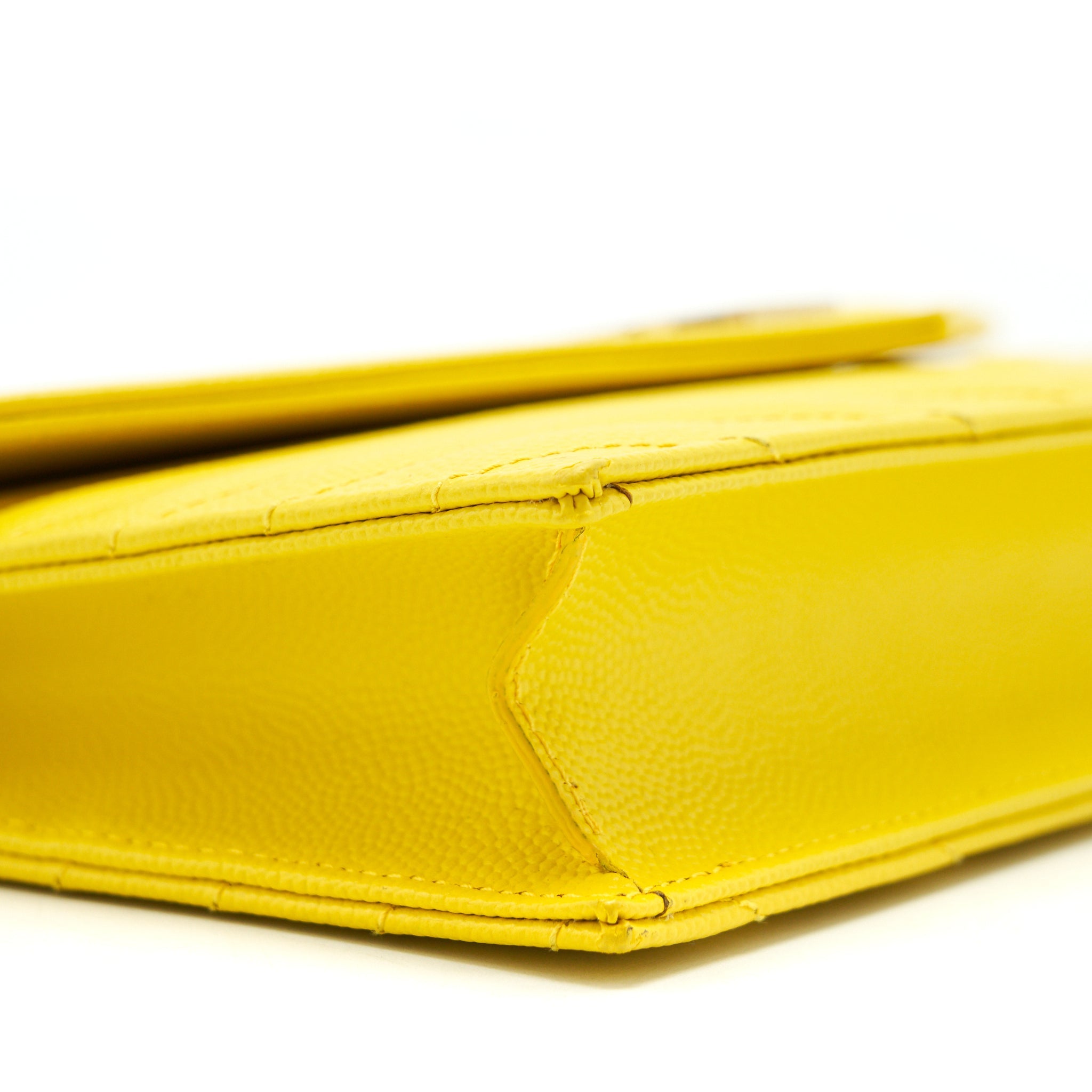 SAINT LAURENT /YSL ENVELOPE WALLET ON CHAIN GRAINED CALFSKIN YELLOW GHW