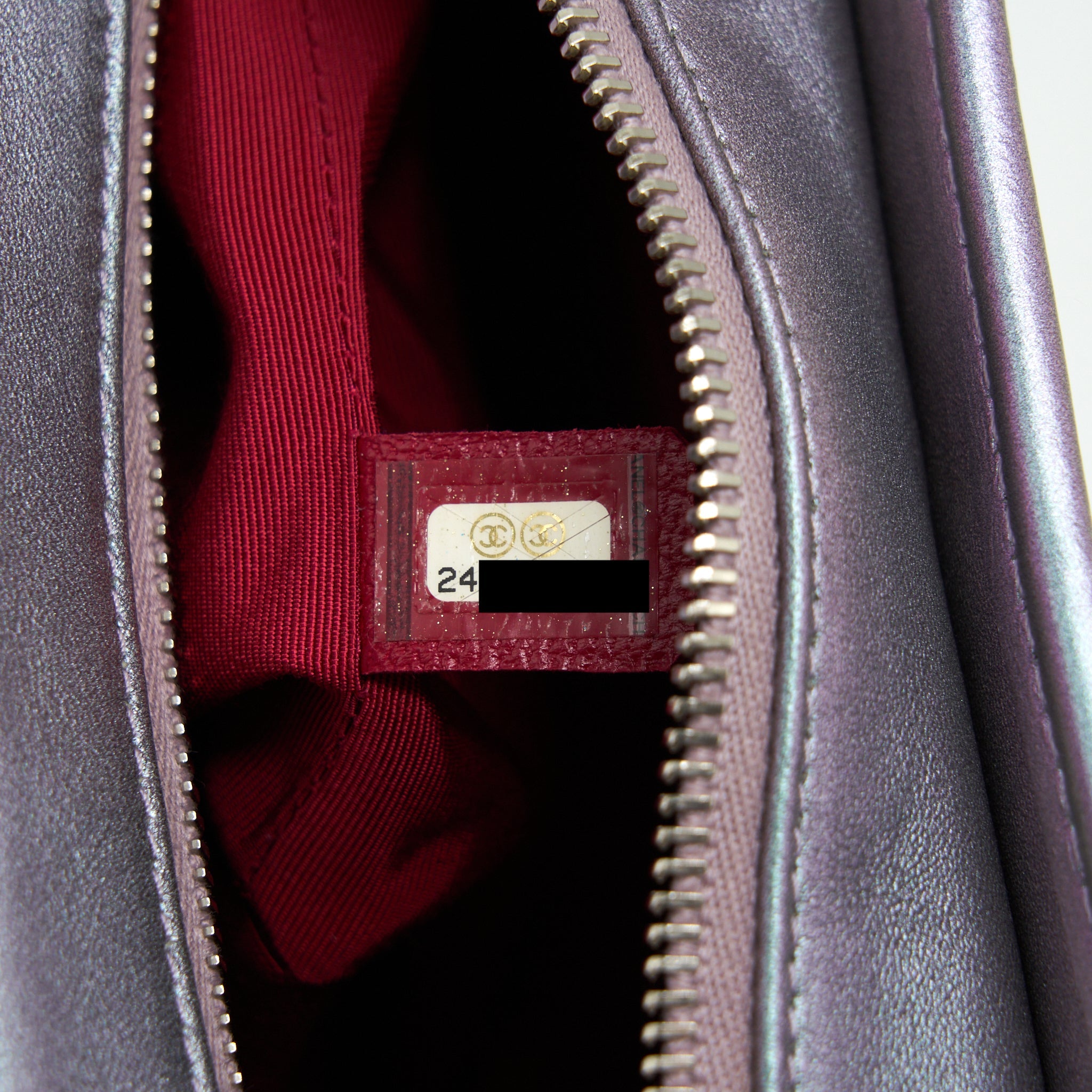 CHANEL LARGE GABRIELLE HOBO LAMBSKIN/CALFSKIN IRIDESCENT PURPLE RAINBOW COLOUR MULTICOLOUR HARDWARE