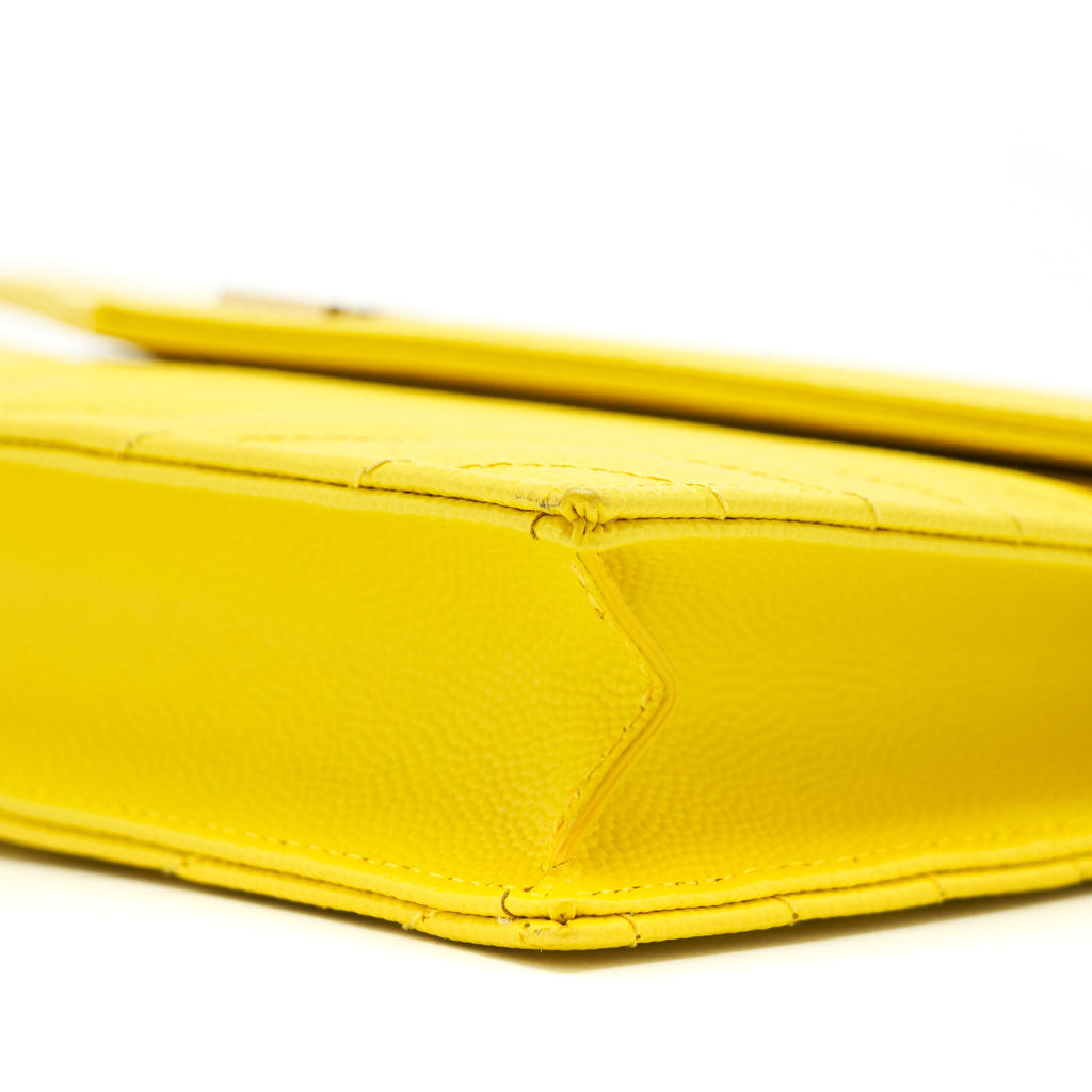 SAINT LAURENT /YSL ENVELOPE WALLET ON CHAIN GRAINED CALFSKIN YELLOW GHW