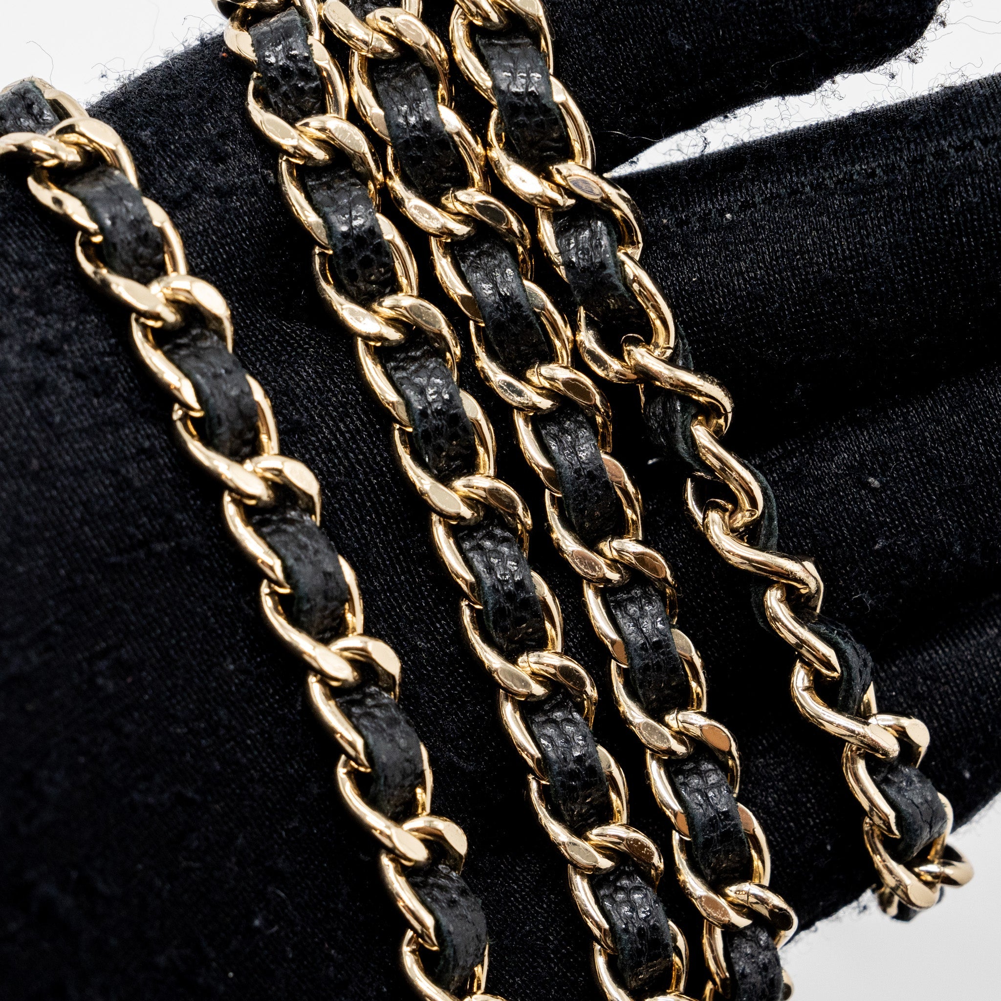 CHANEL LONG VANITY CASE CAVIAR BLACK LGHW
