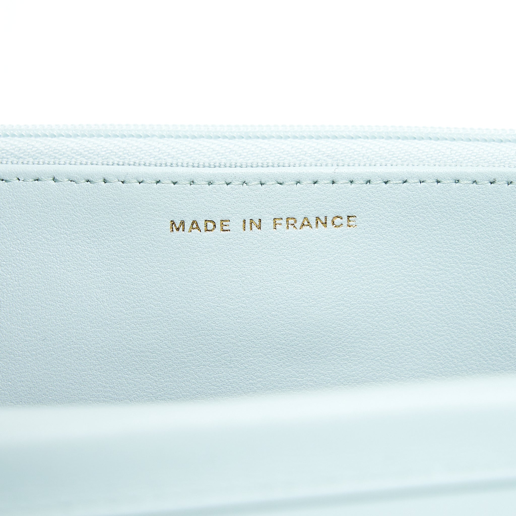 CHANEL RIBBON WALLET ON CHAIN LAMBSKIN LIGHT BLUE LGHW