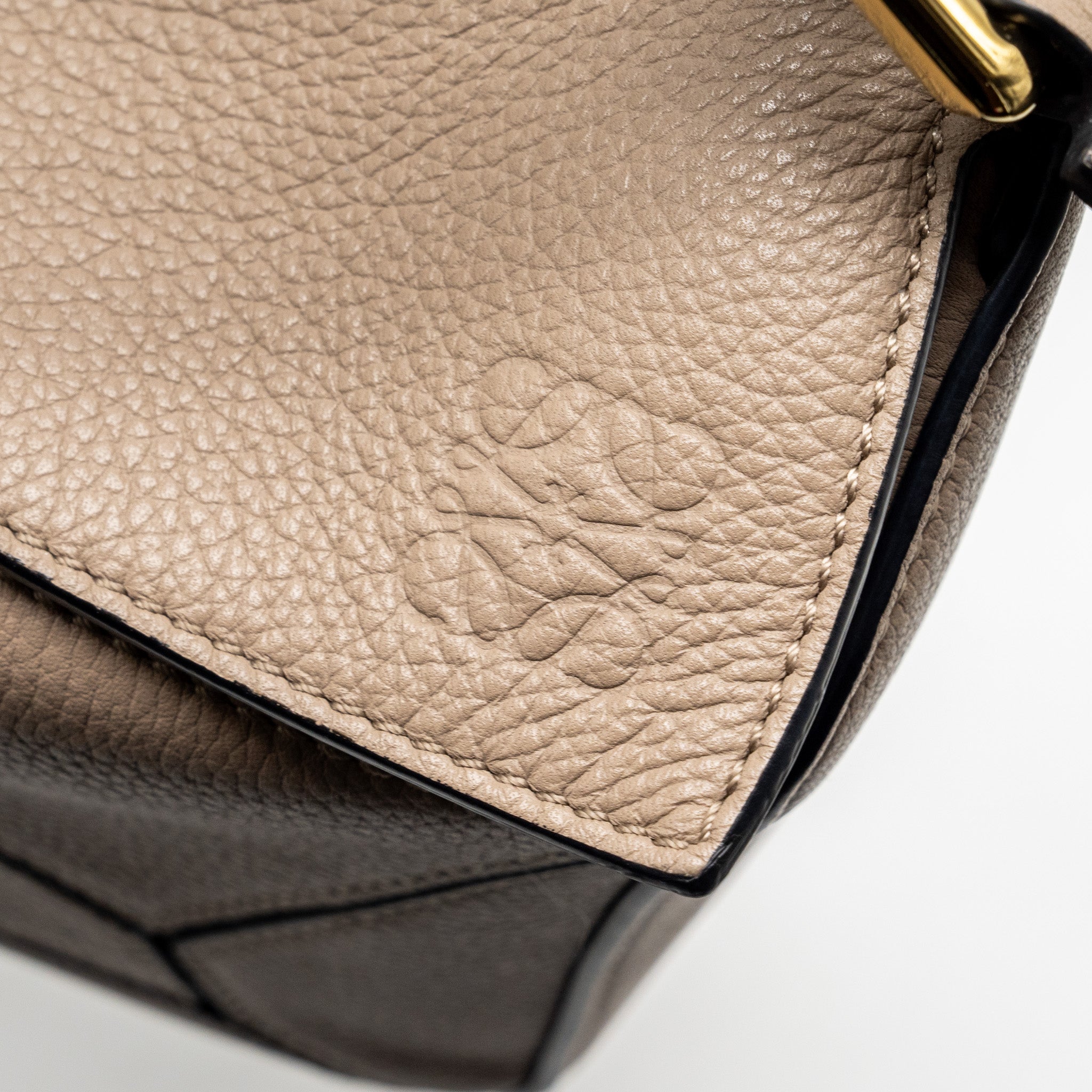 LOEWE SMALL PUZZLE BAG CALFSKIN SAND GHW