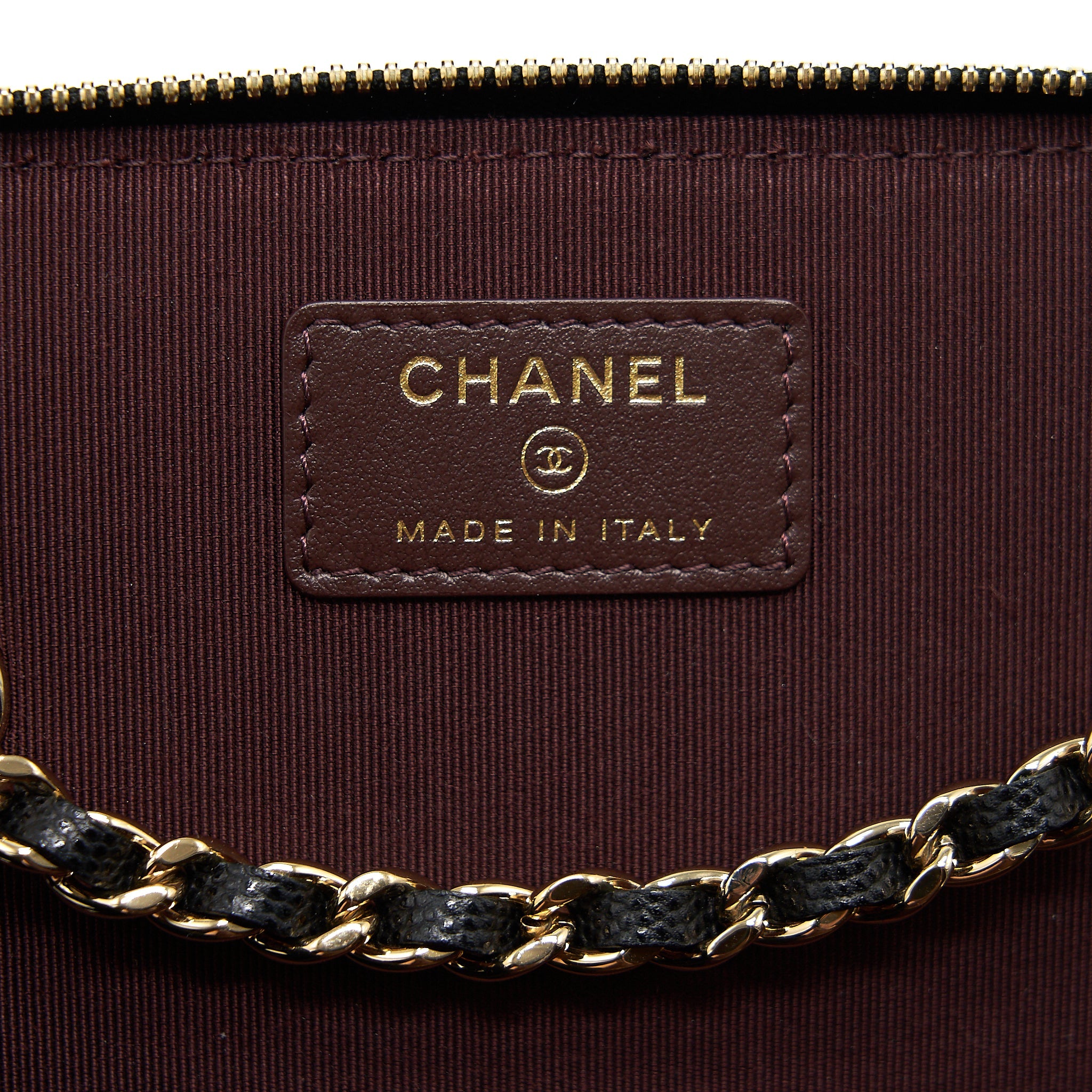 CHANEL CAVIAR LONG VANITY WITH CHAIN CAVIAR BLACK LGHW