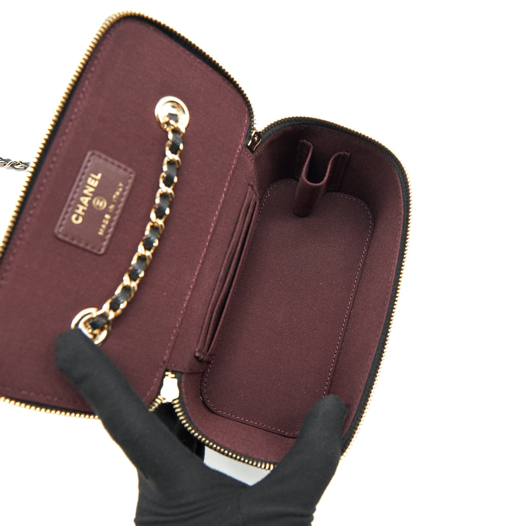 CHANEL CAVIAR LONG VANITY WITH CHAIN CAVIAR BLACK LGHW
