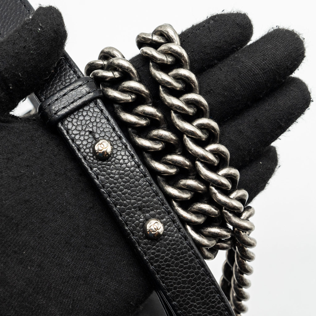 CHANEL MEDIUM BOY BAG LIMITED QUILTED CAVIAR BLACK RUTHENIUM HARDWARE