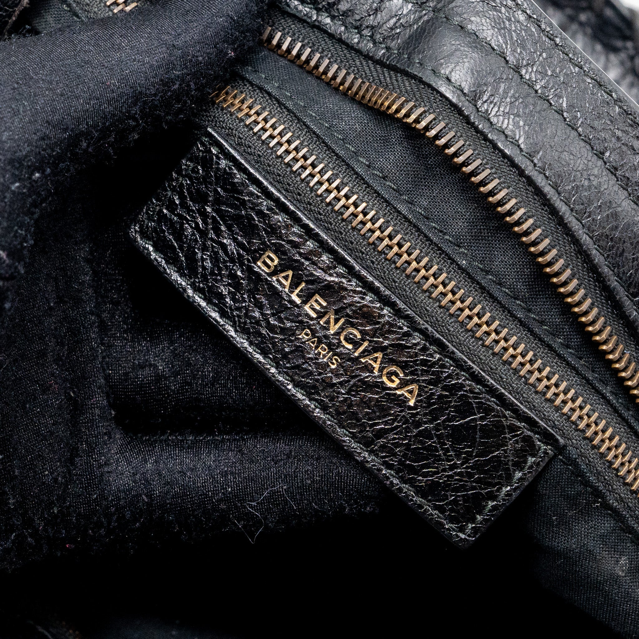 BALENCIAGA CLASSIC CITY BAG LEATHER BLACK RUTHENIUM SILVER HARDWARE