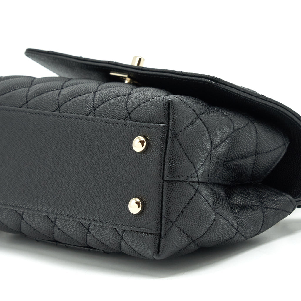 CHANEL 22P SMALL COCO HANDLE CAVIAR BLACK LGHW (MICROCHIP)
