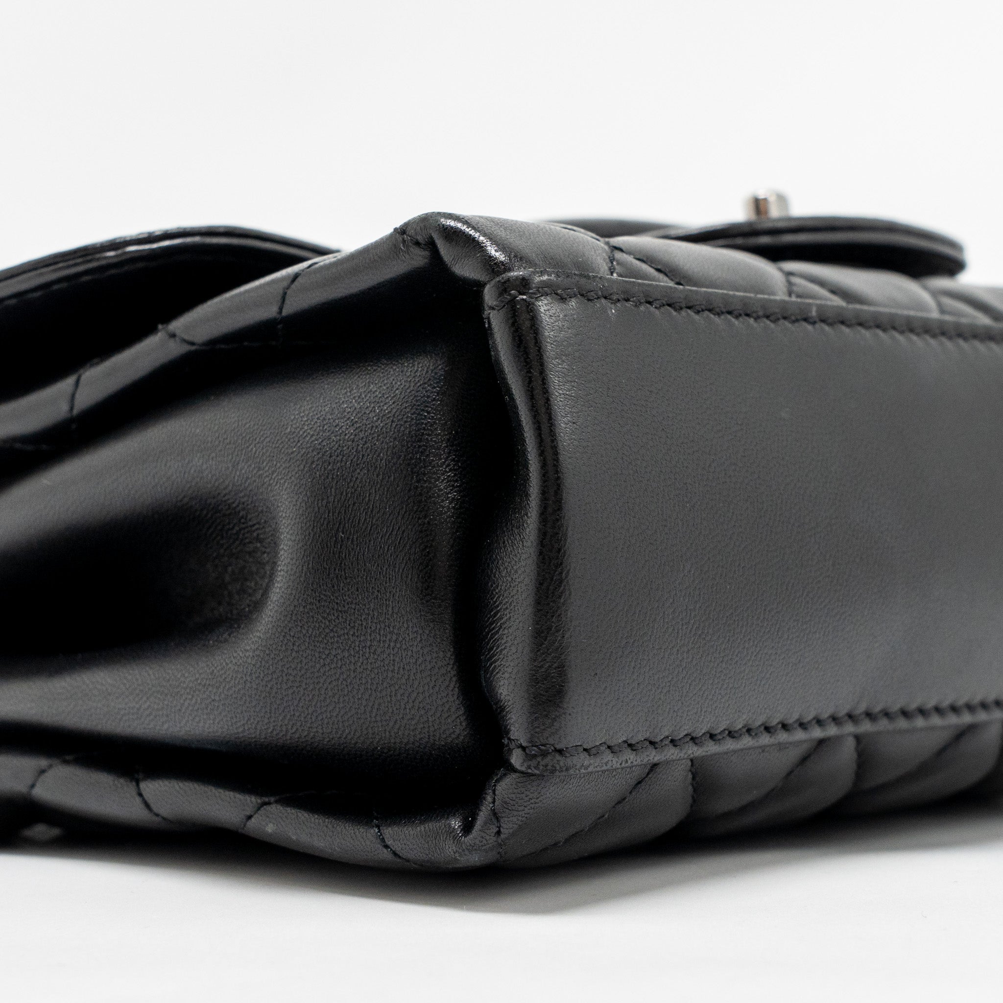 CHANEL COCO LOOP SINGLE FLAP BAG LAMBSKIN BLACK SHW