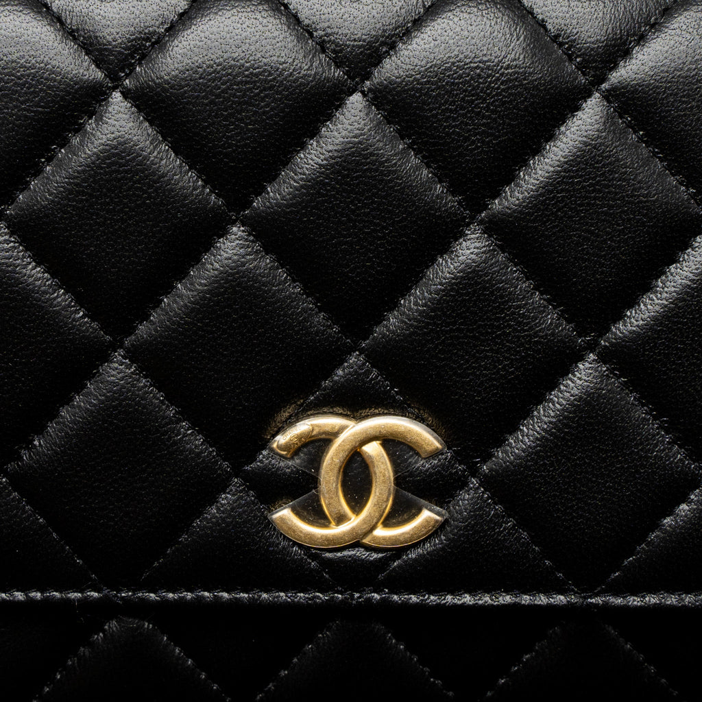 CHANEL DETAIL TOP HANDLE WALLET ON CHAIN LAMBSKIN BLACK BRUSHED GHW (MICROCHIP)