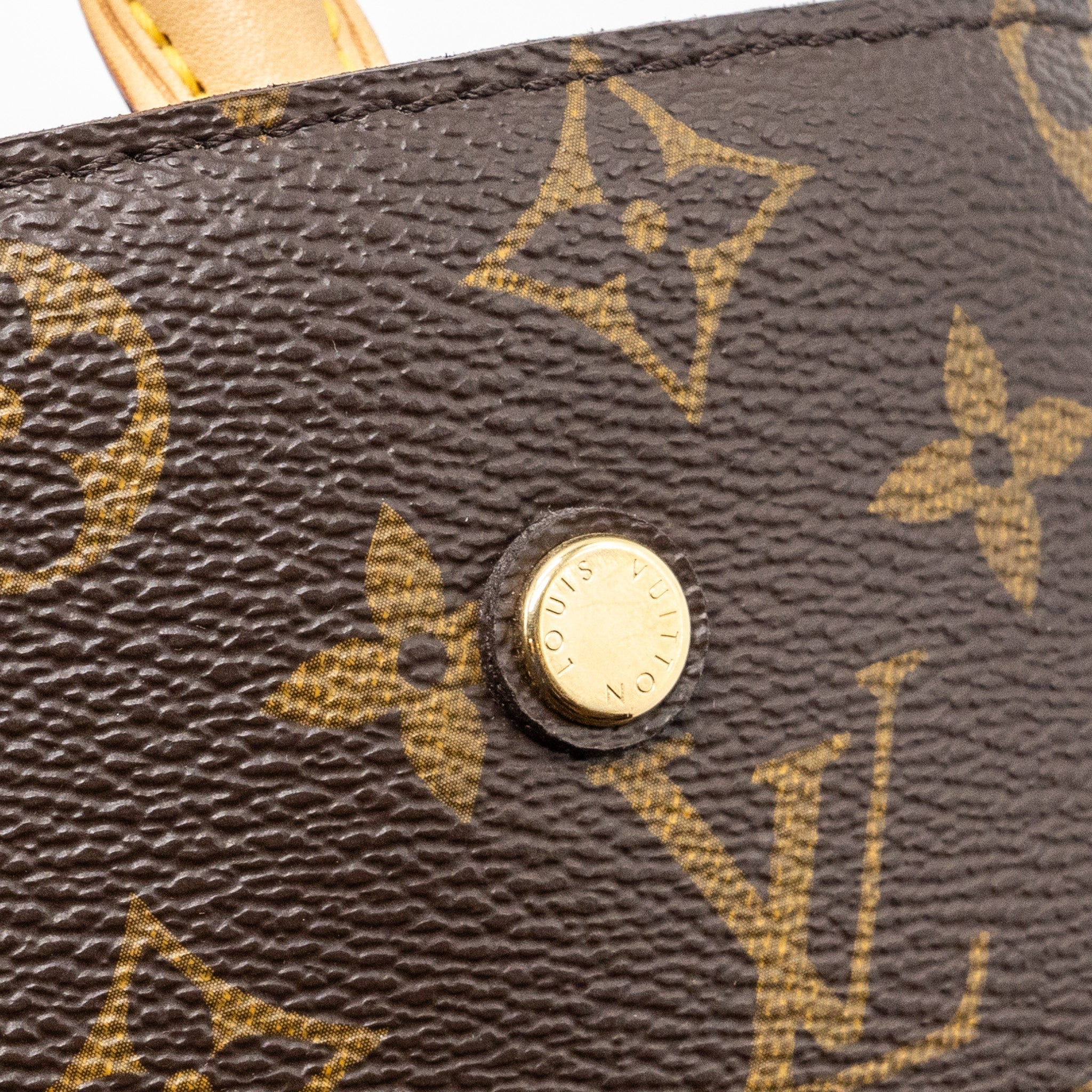 LOUIS VUITTON MONTAIGNE MM MONOGRAM CANVAS GHW